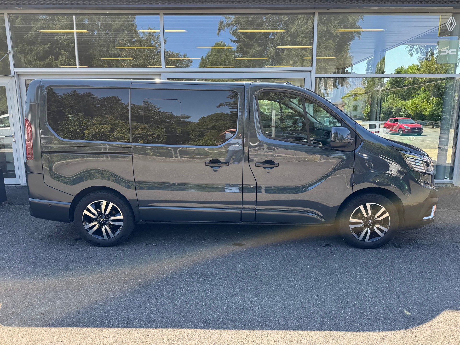 RENAULT Trafic Blue dCi 170 Spaceclass EDC-image-1