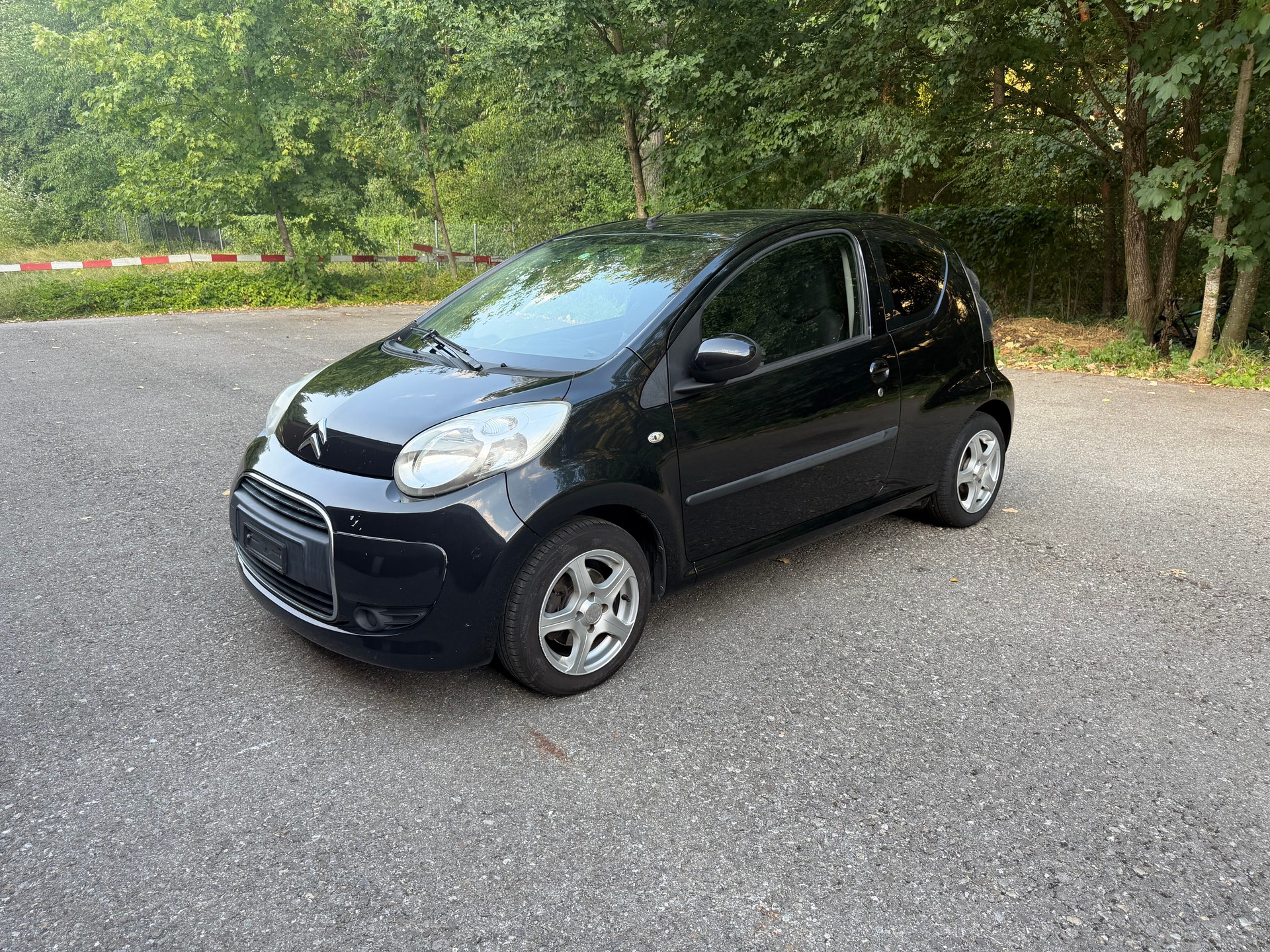 CITROEN C1 1.0i Séduction-image-0