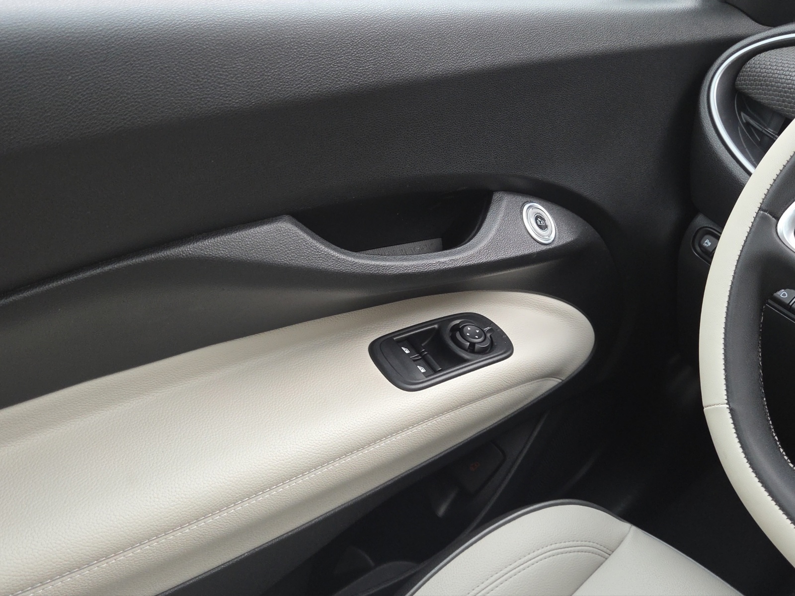 FIAT 500 electric 87 kW La Prima-image-14