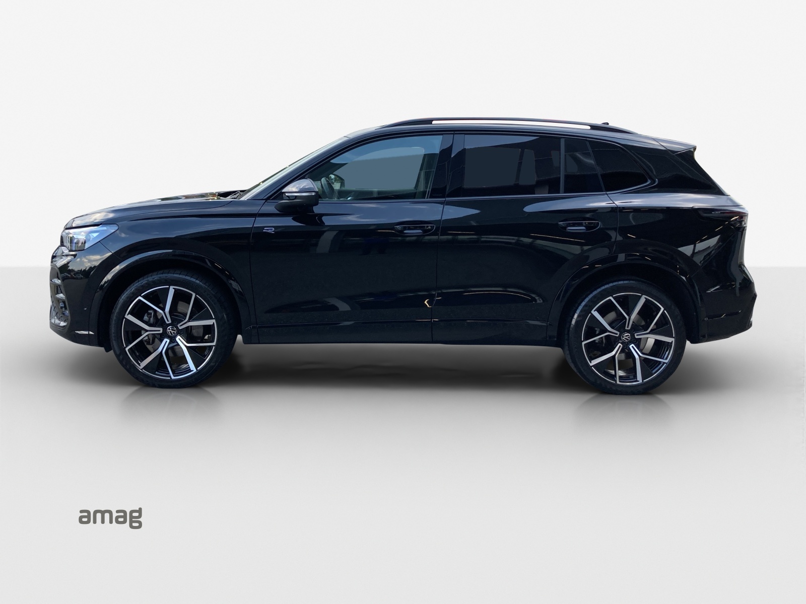 VW Tiguan 2.0 TSI DSG R-Line 4Motion-showroom-element-1