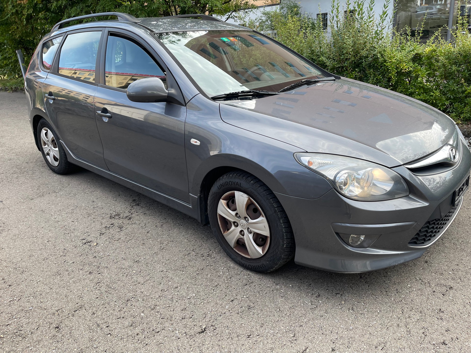 HYUNDAI i30 Wagon 1.4 Comfort-image-2