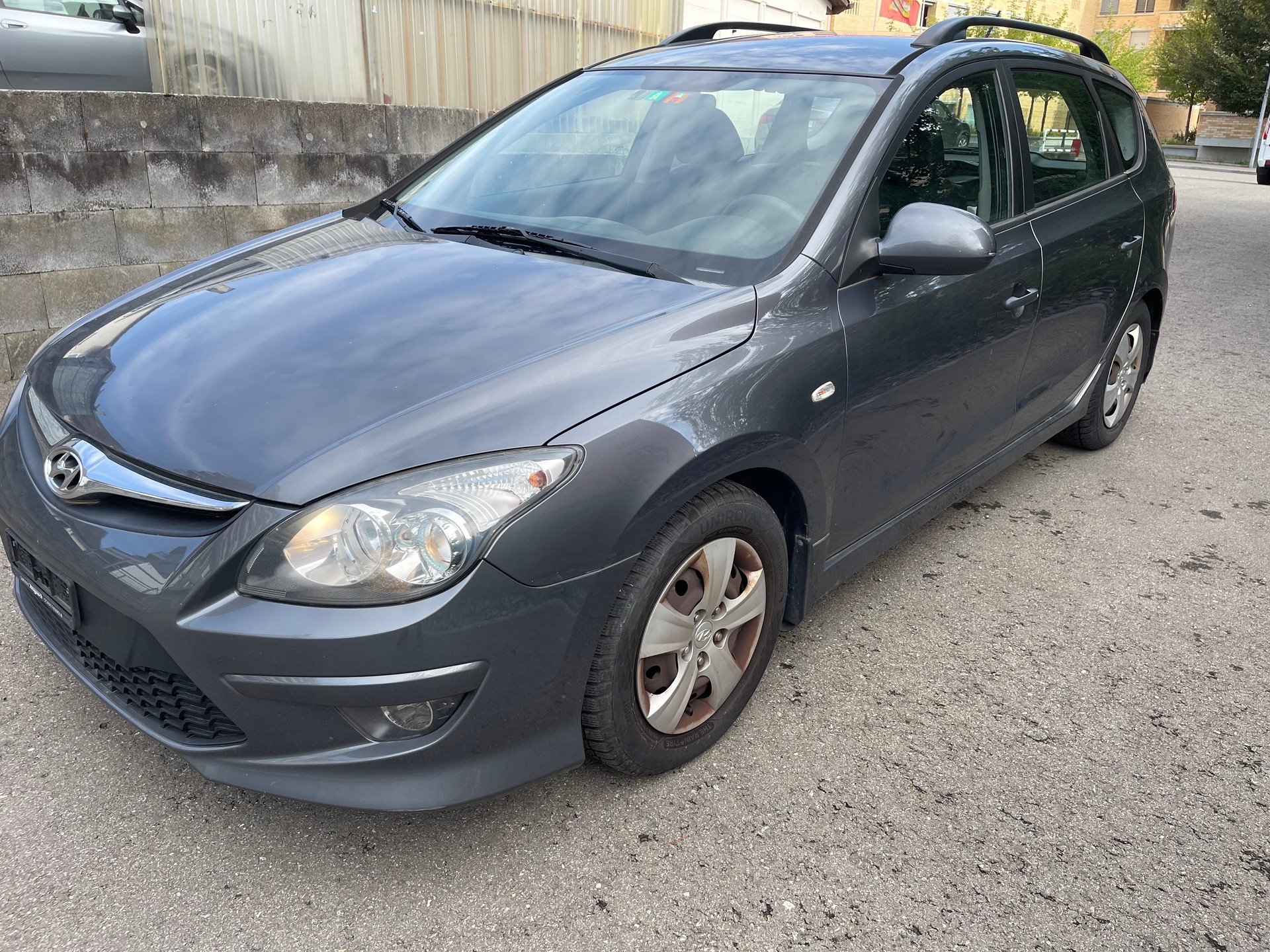 HYUNDAI i30 Wagon 1.4 Comfort-image-0