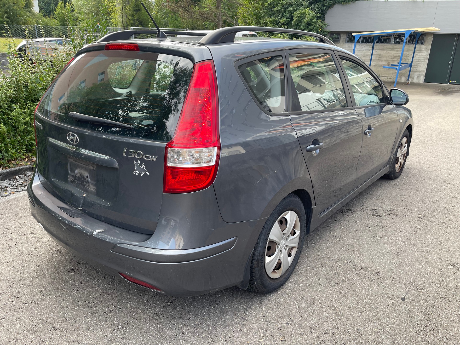 HYUNDAI i30 Wagon 1.4 Comfort-image-3