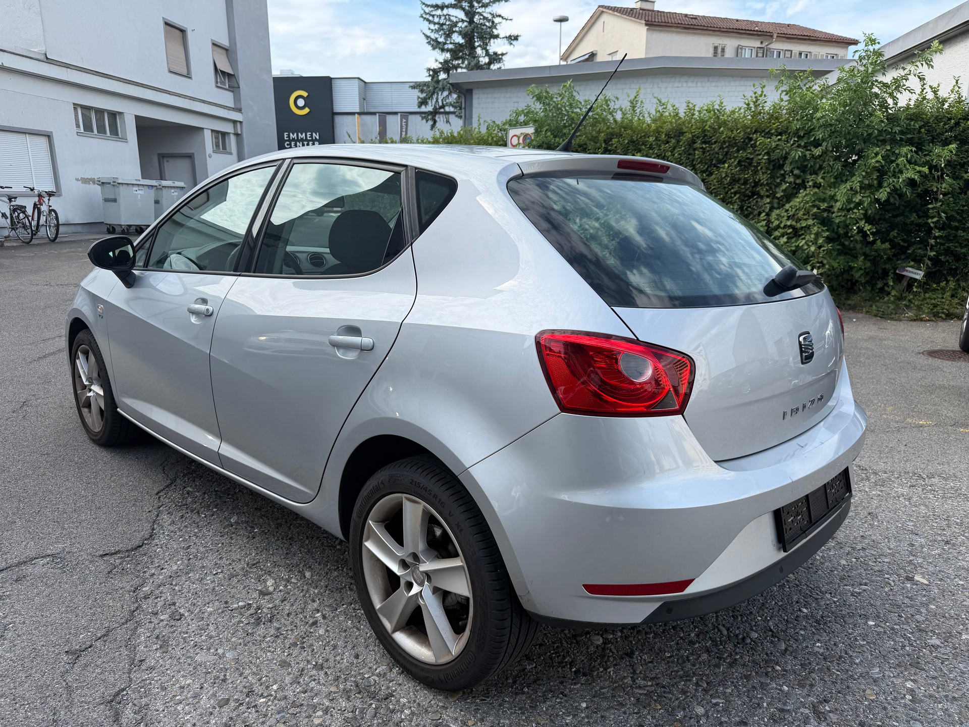 SEAT Ibiza 1.2 TSI Style DSG-image-2