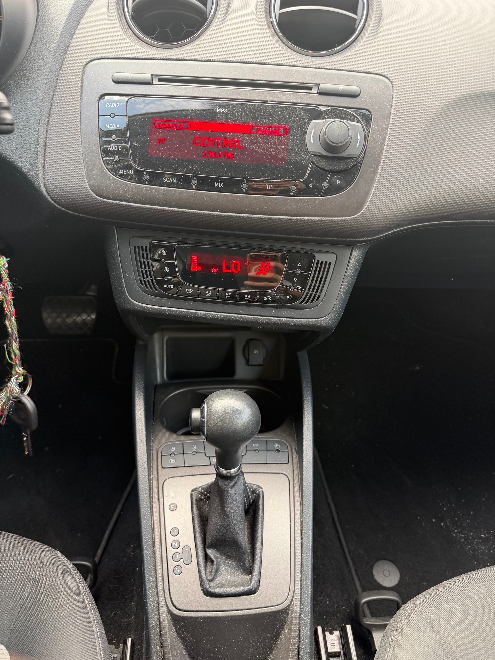 SEAT Ibiza 1.2 TSI Style DSG-image-10