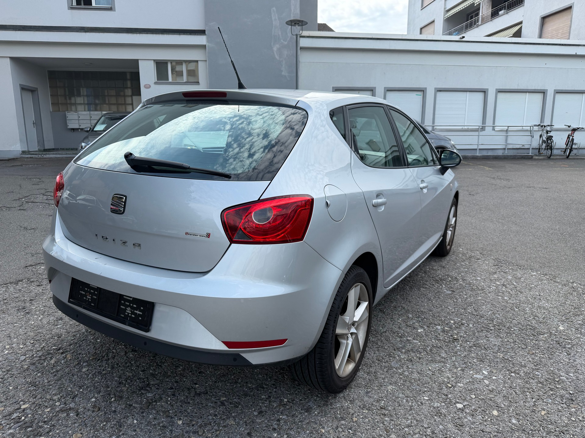SEAT Ibiza 1.2 TSI Style DSG-image-3