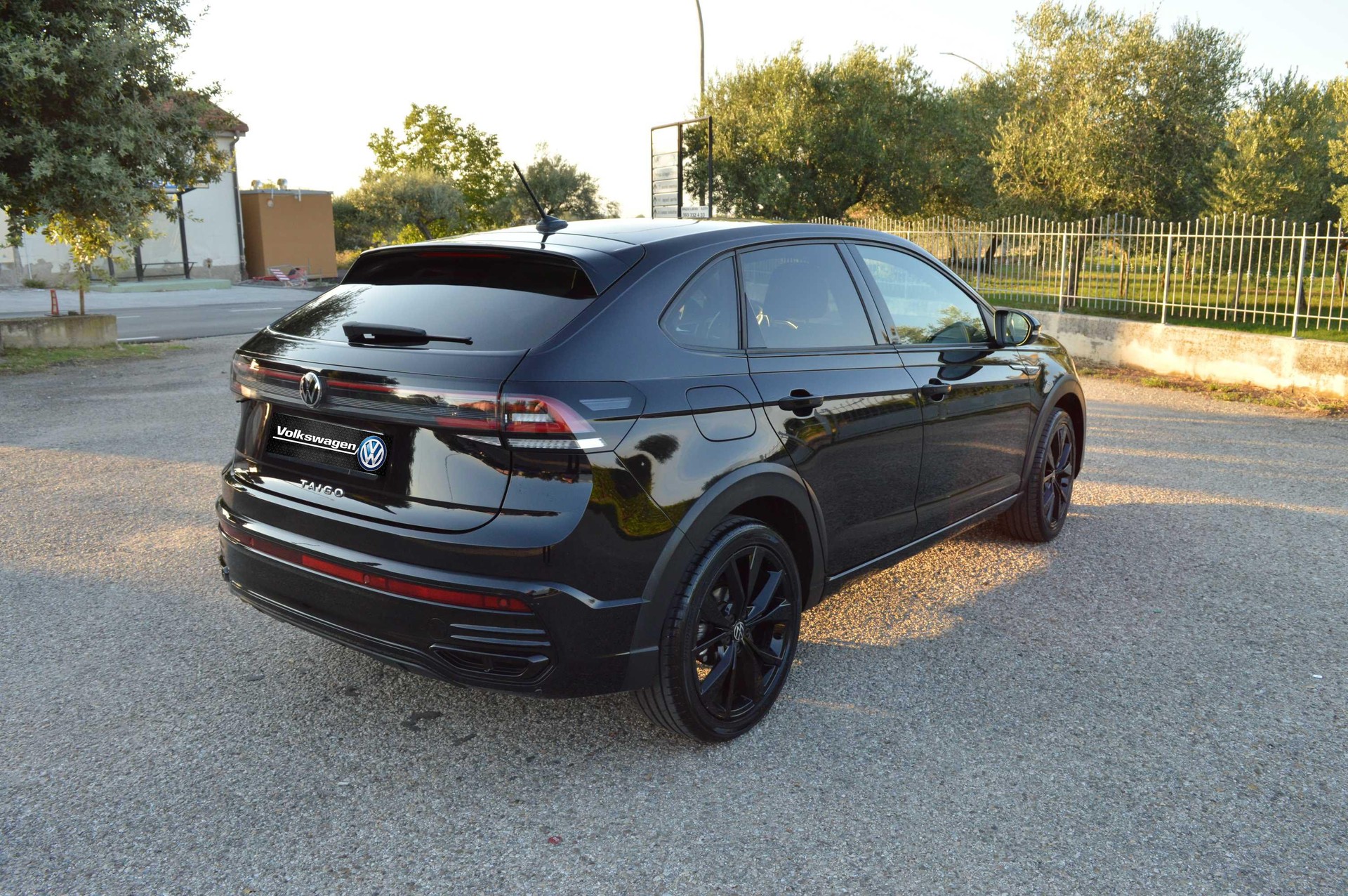 VW 1.0 TSI R-Line-image-3