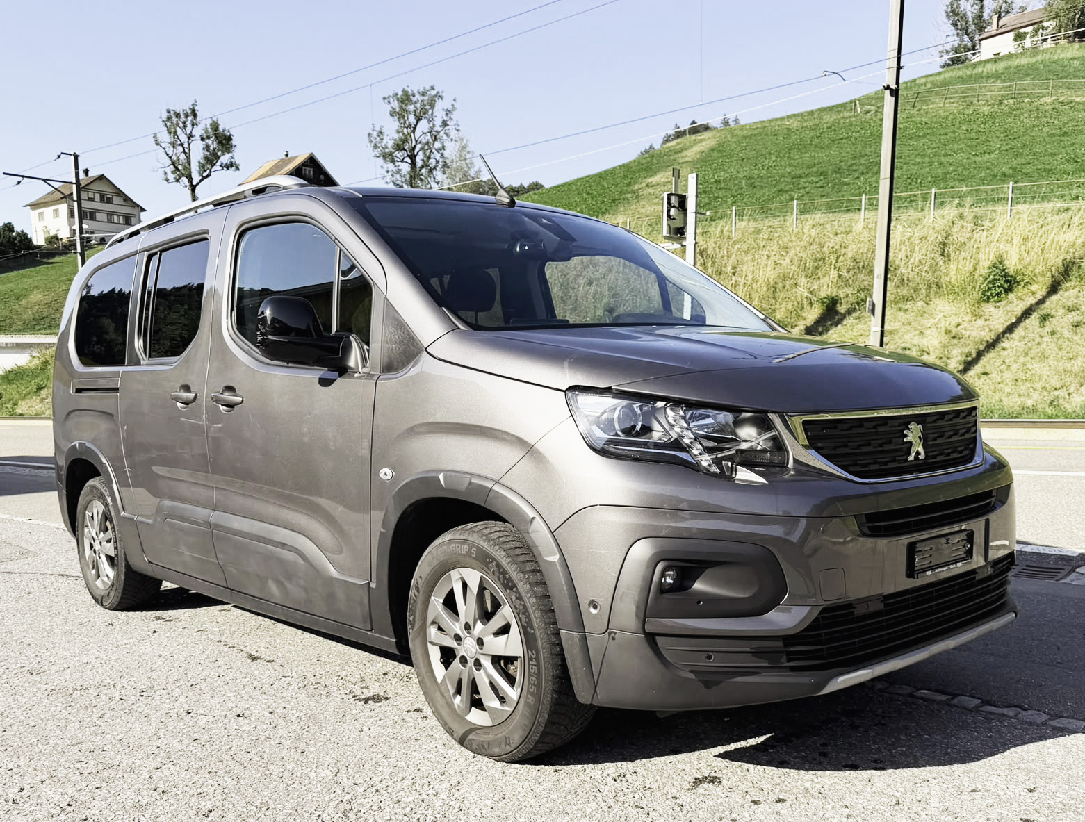 PEUGEOT e-Active Pack-image-0