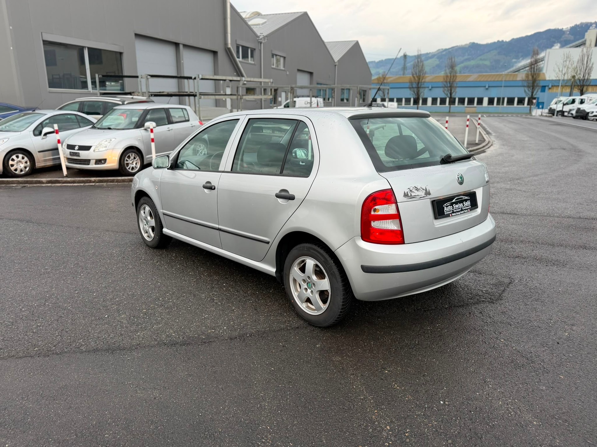 SKODA Fabia 1.4 16V Elegance-image-3