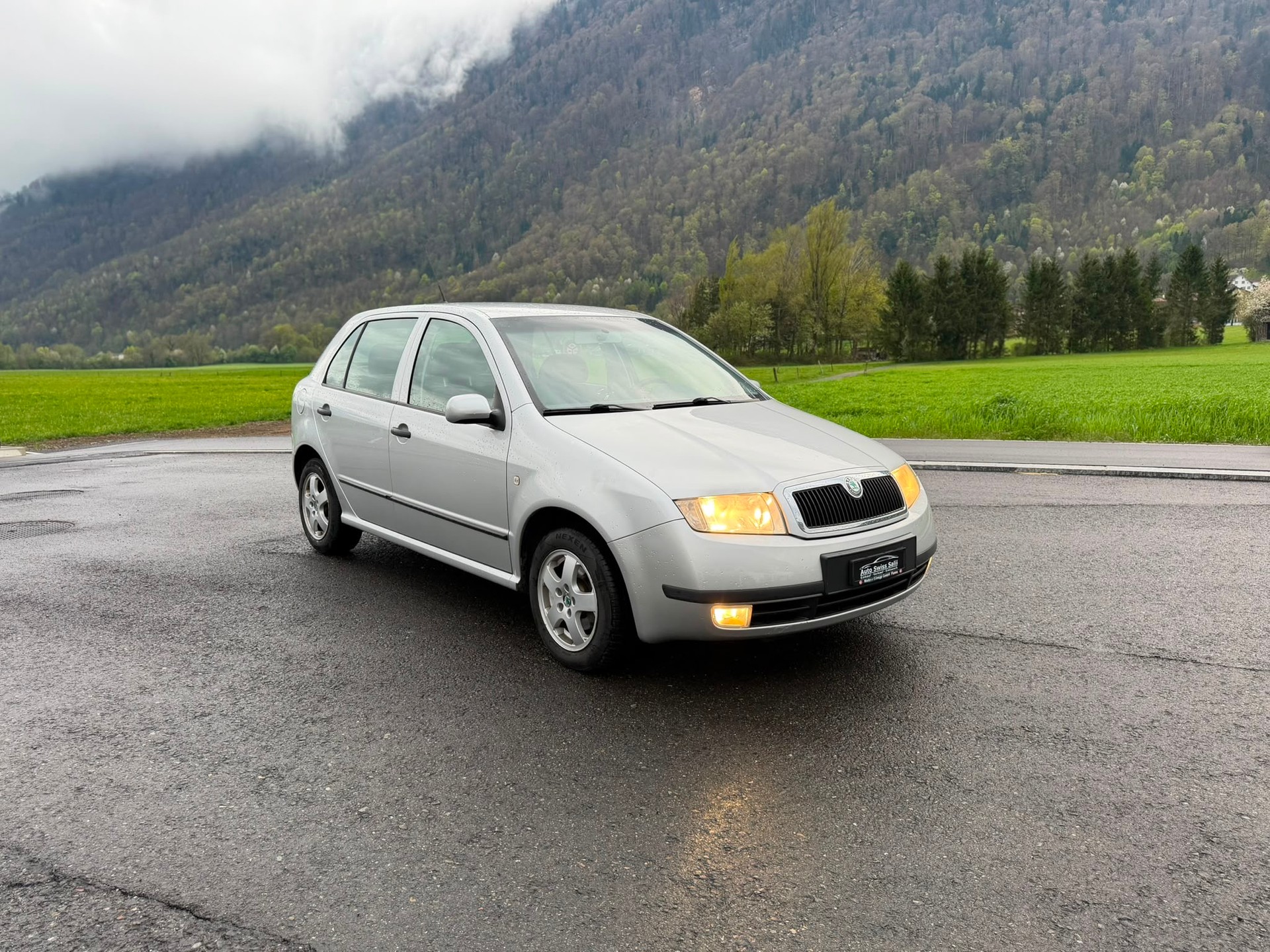SKODA Fabia 1.4 16V Elegance-image-1