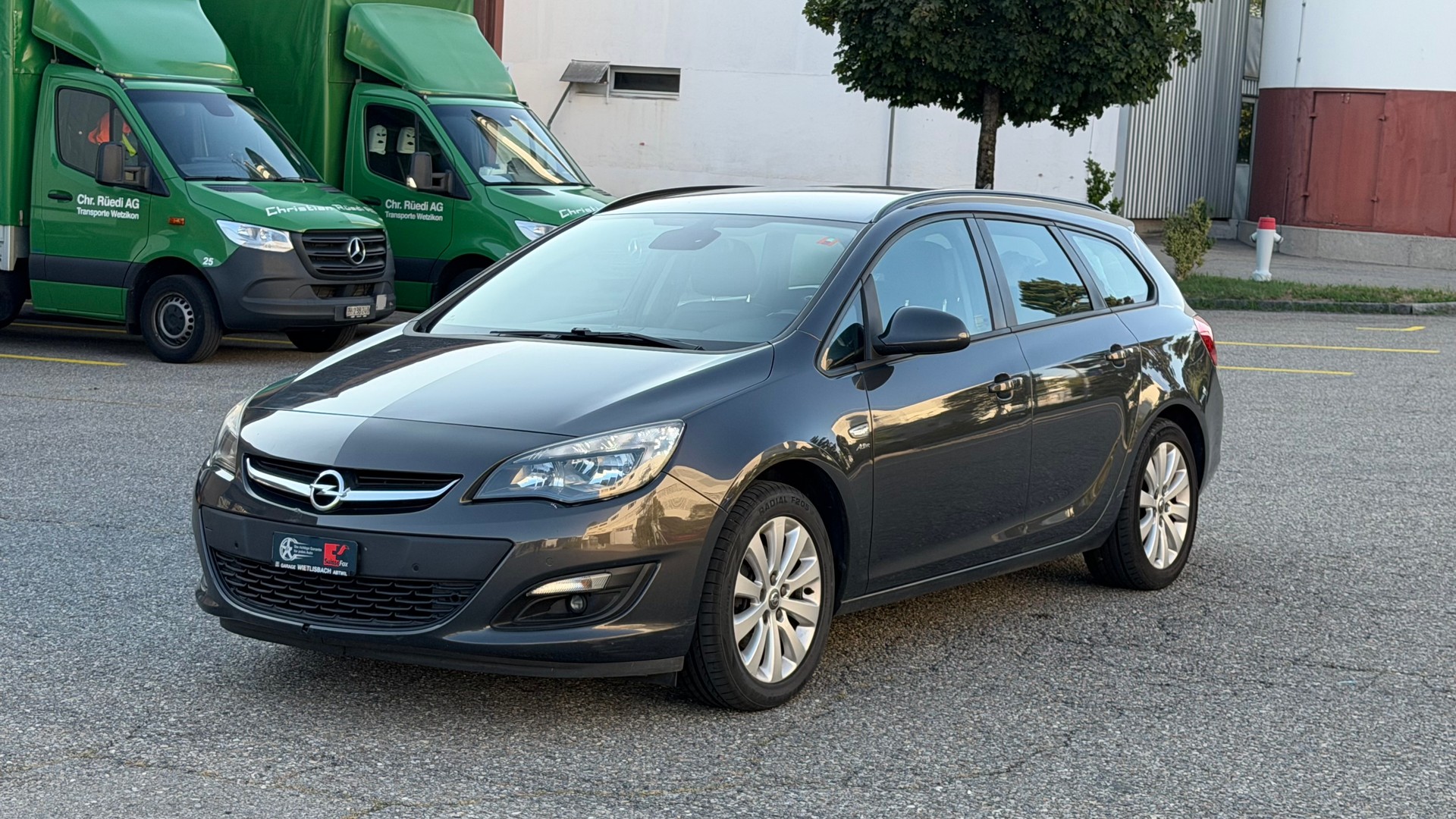 OPEL Astra SportsTourer 2.0 CDTi Active Edition-image-2