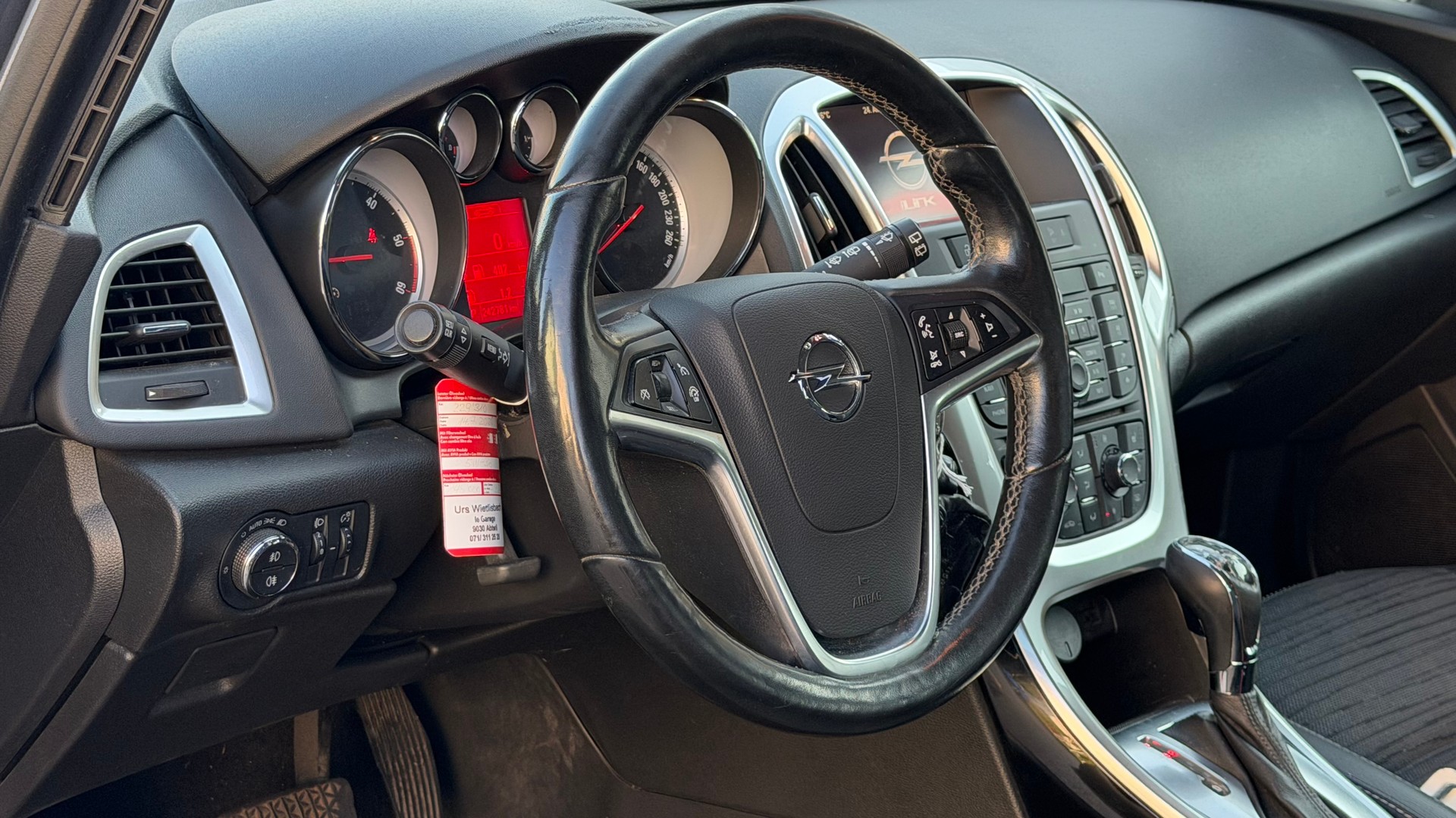 OPEL Astra SportsTourer 2.0 CDTi Active Edition-image-5