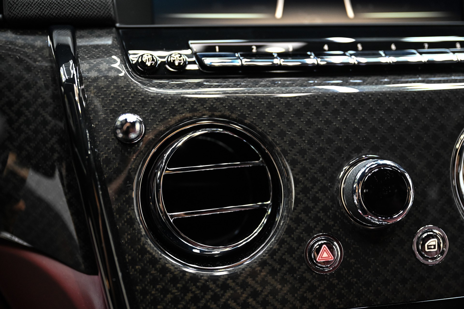 ROLLS-ROYCE Cullinan 6.7 V12 Black Badge-image-27