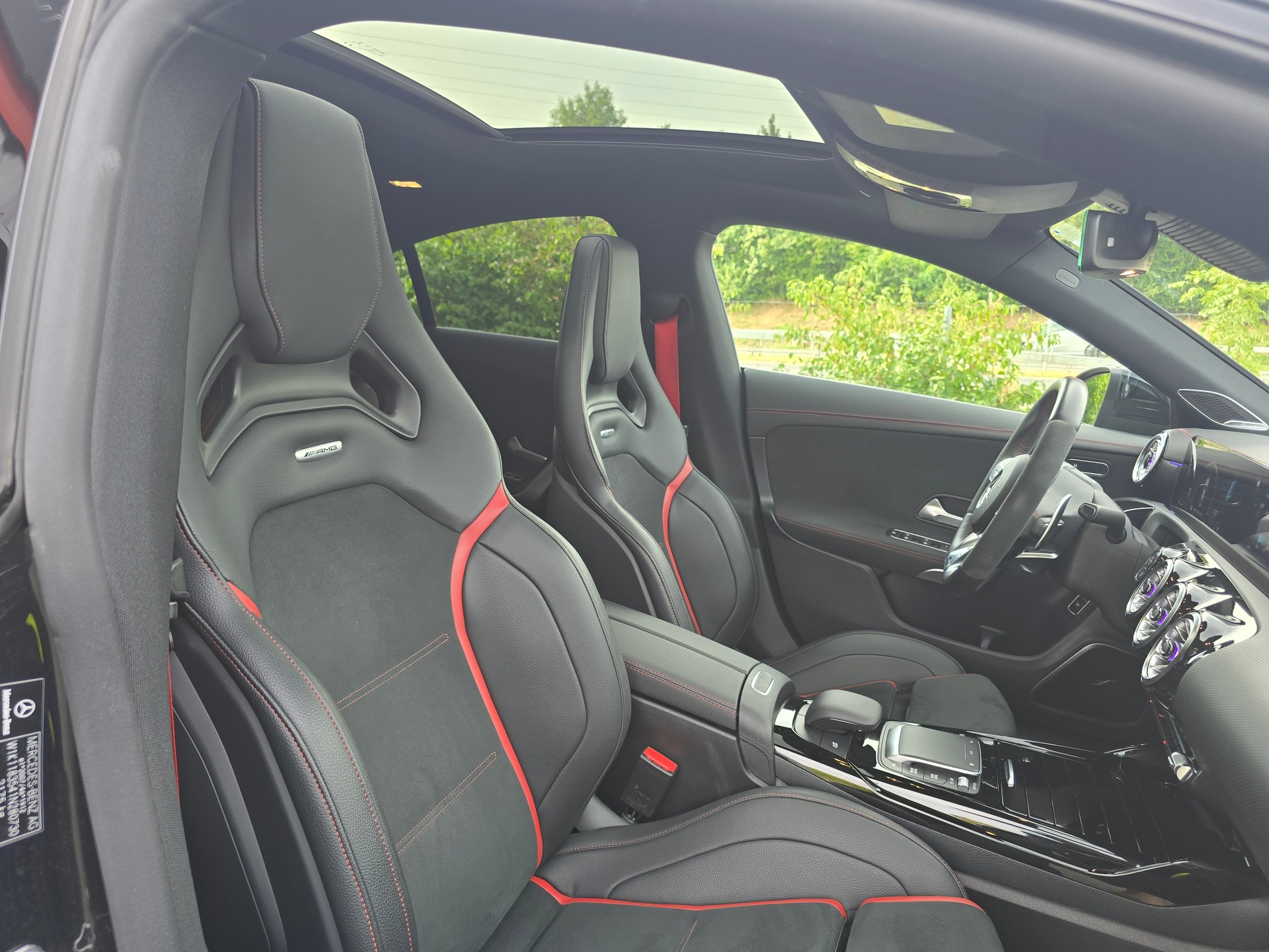 MERCEDES-BENZ CLA 45 S AMG 4Matic+ 8G-DCT-image-11