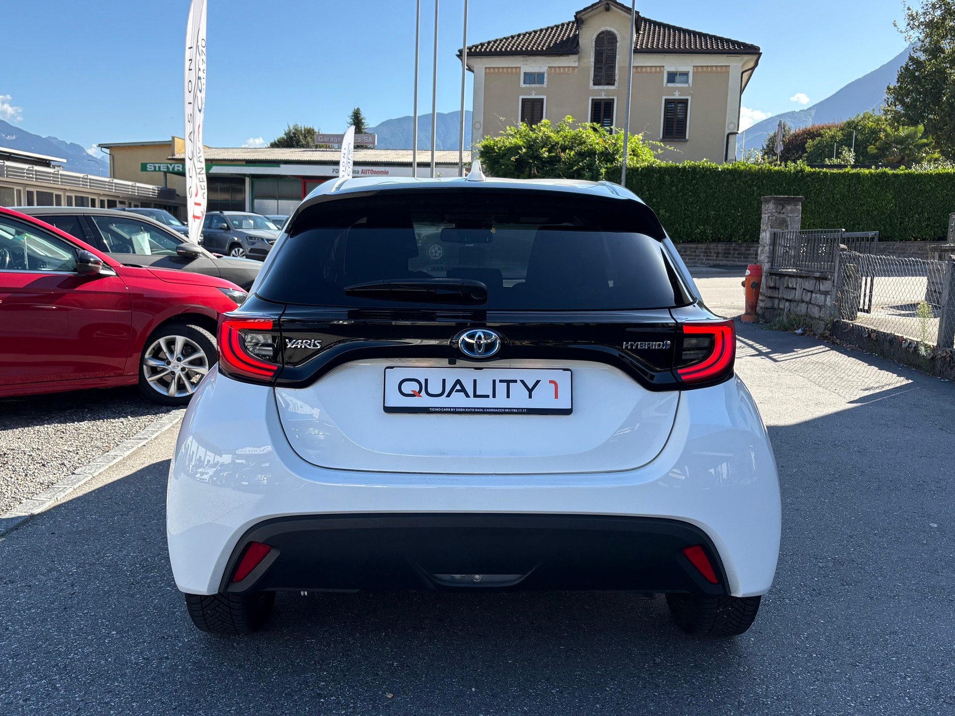 TOYOTA Yaris 1.5 Trend e-CVT-image-7