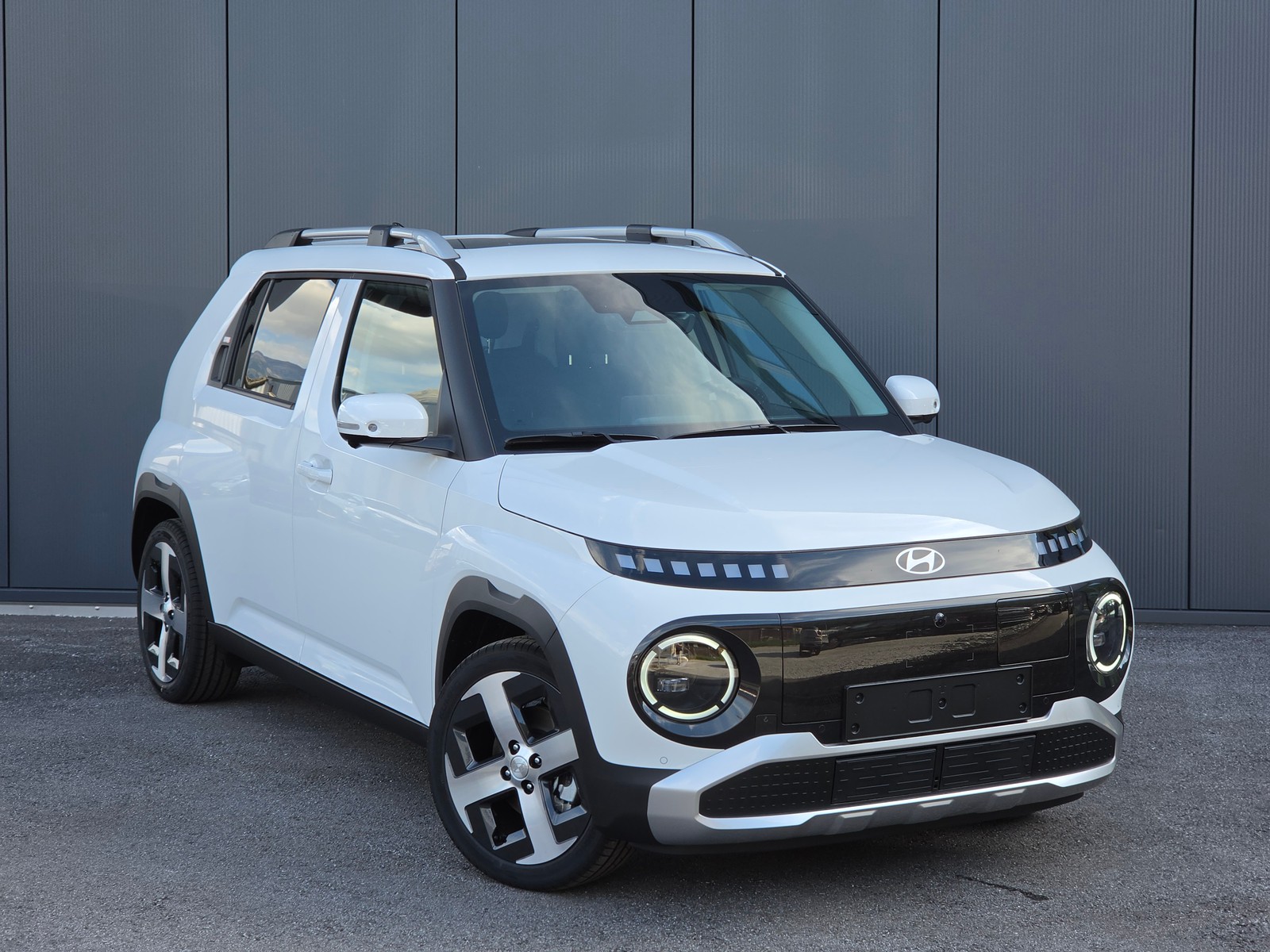 Hyundai Inster 49kWh Vertex — photo 1