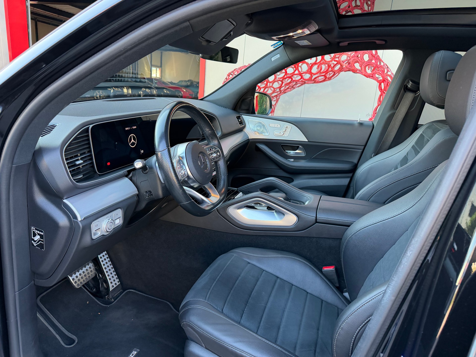 MERCEDES-BENZ GLE 300 d 4Matic AMG Line 9G-Tronic-image-7