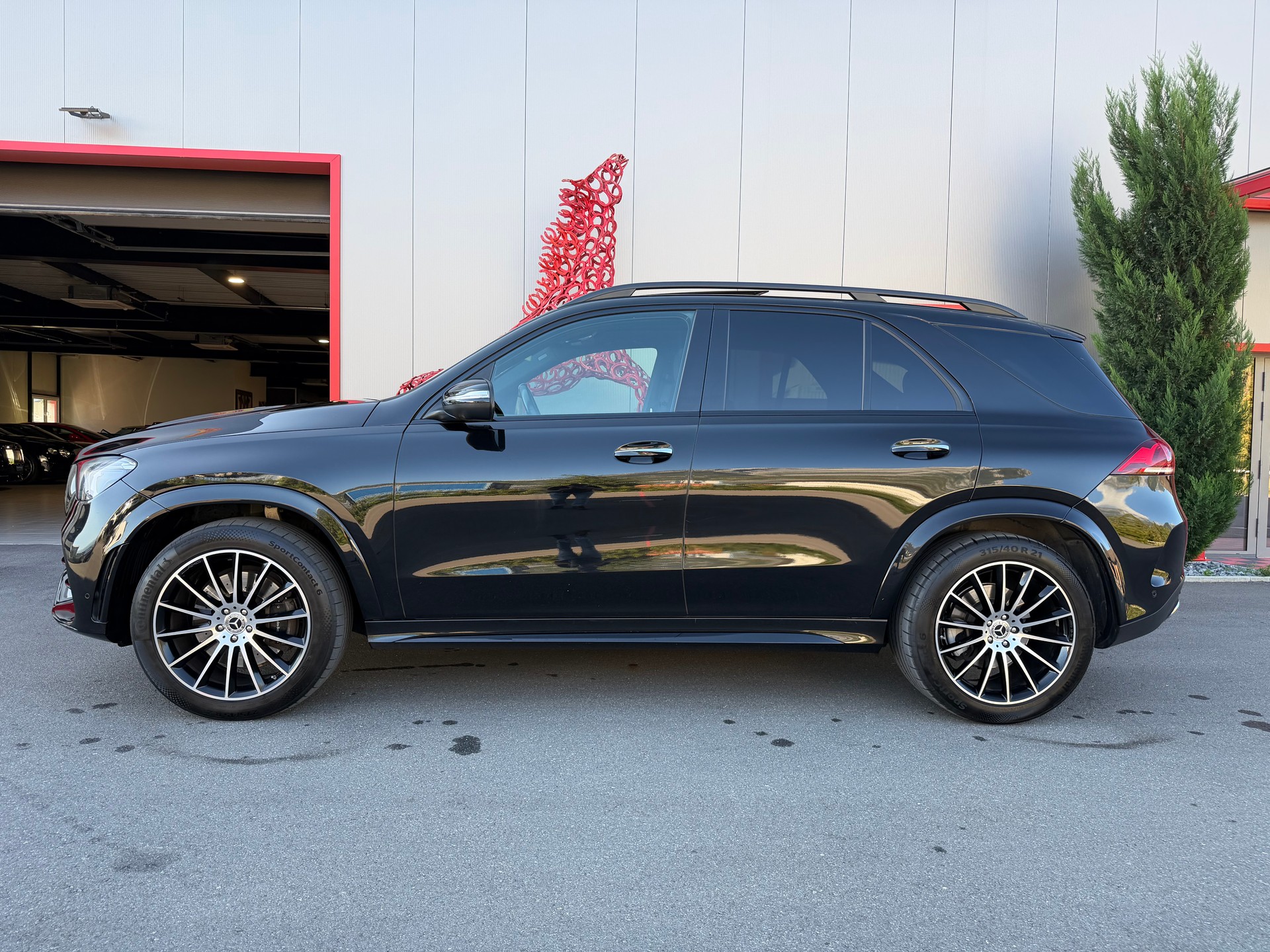 MERCEDES-BENZ GLE 300 d 4Matic AMG Line 9G-Tronic-showroom-element-1