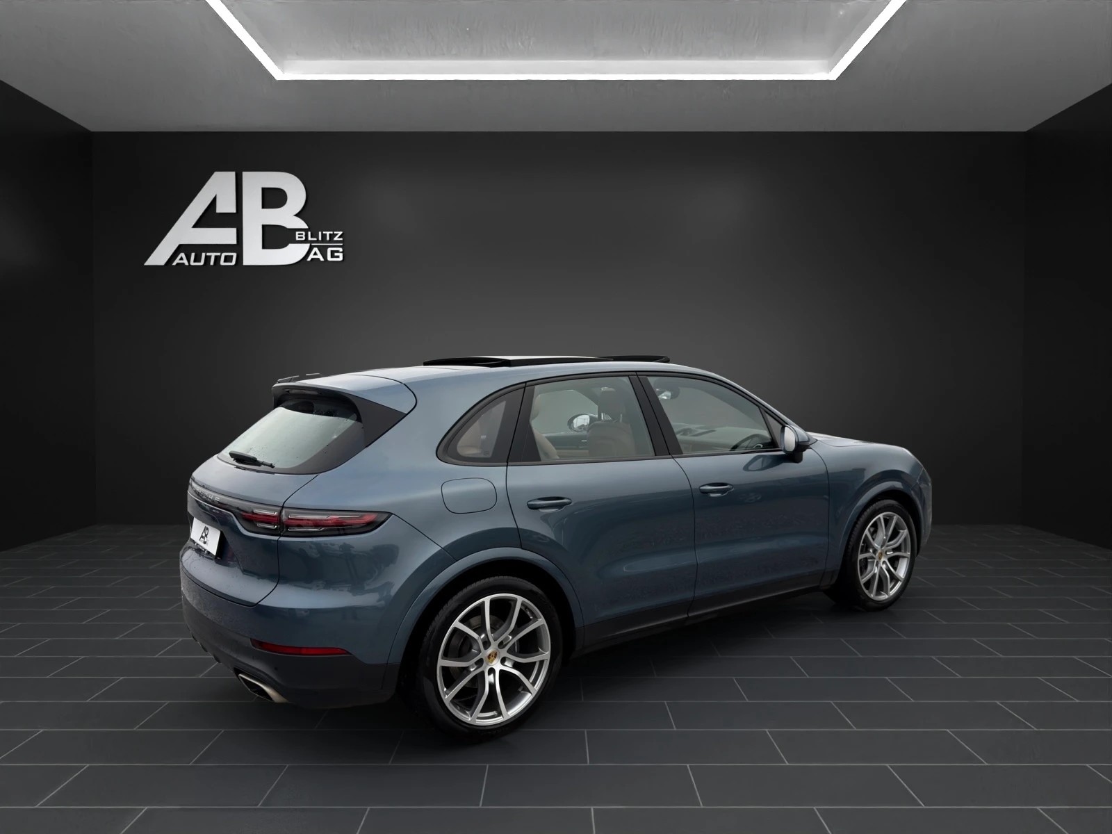 PORSCHE Cayenne 3.0 V6 mit 340 PS-image-4