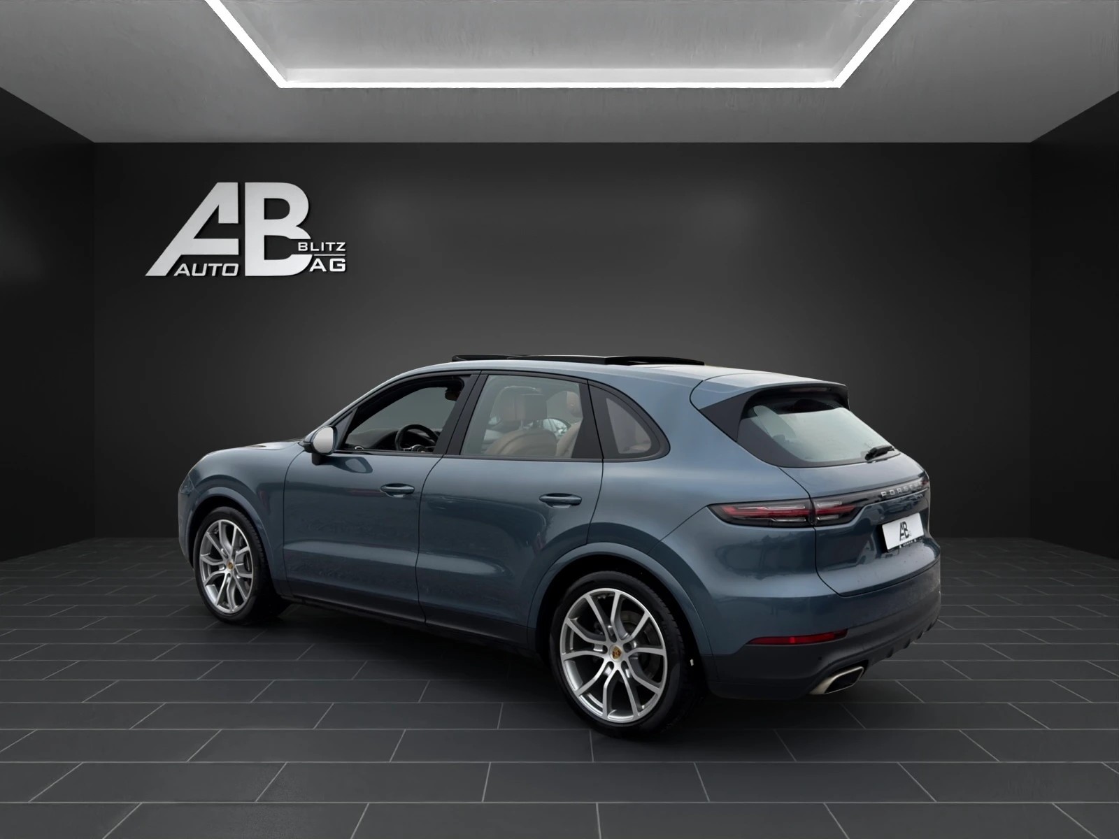 PORSCHE Cayenne 3.0 V6 mit 340 PS-image-2