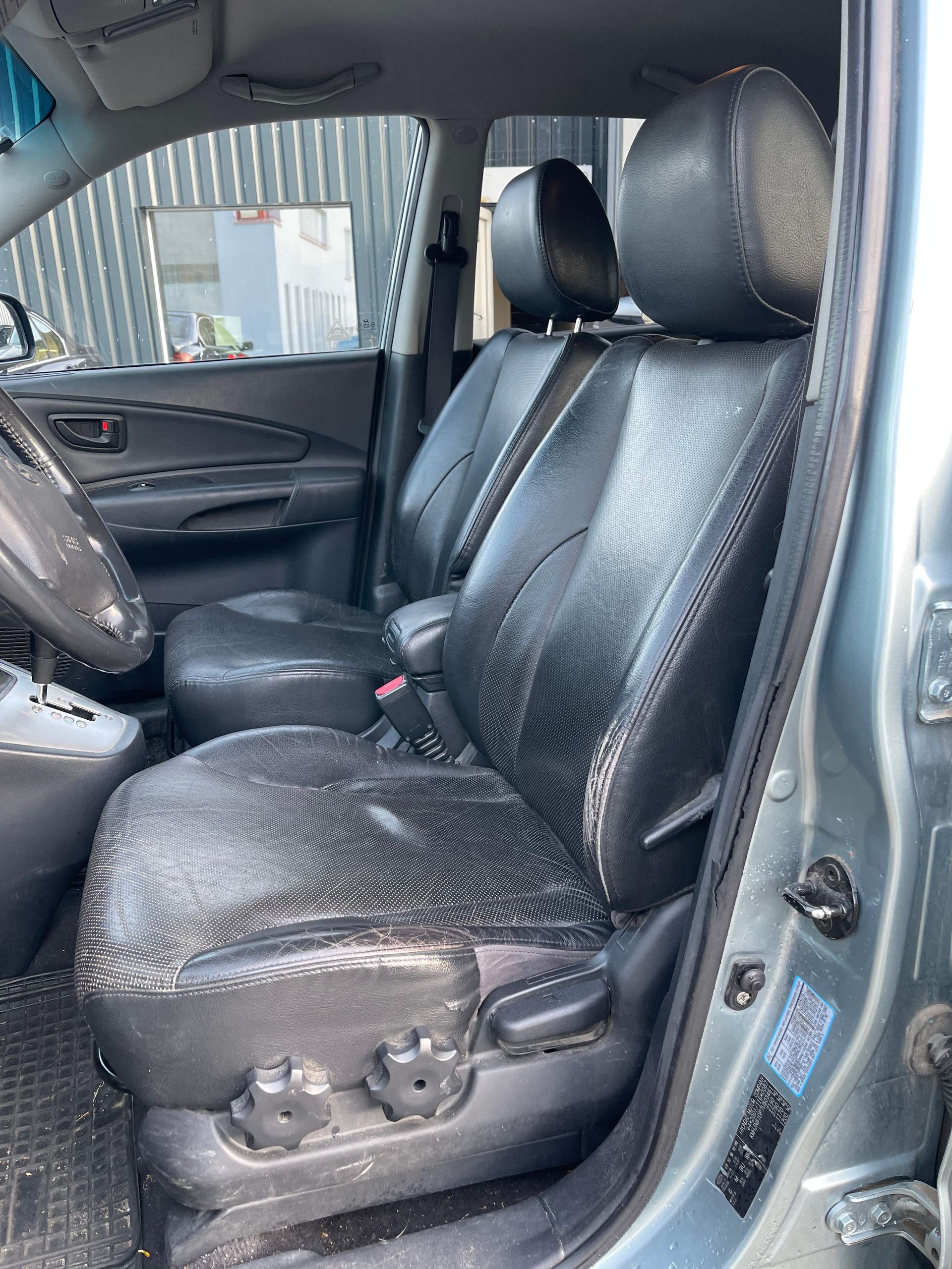 HYUNDAI Tucson 2.7 V6 Style 4WD-image-9