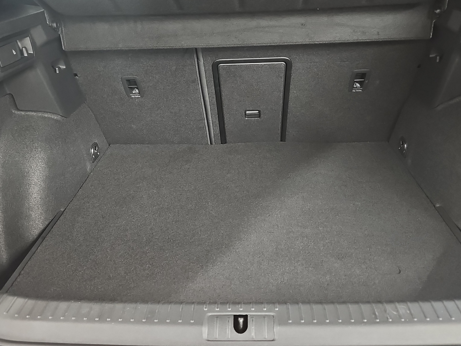 CUPRA Formentor 1.4 e-HYBRID pHEV DSG-image-13