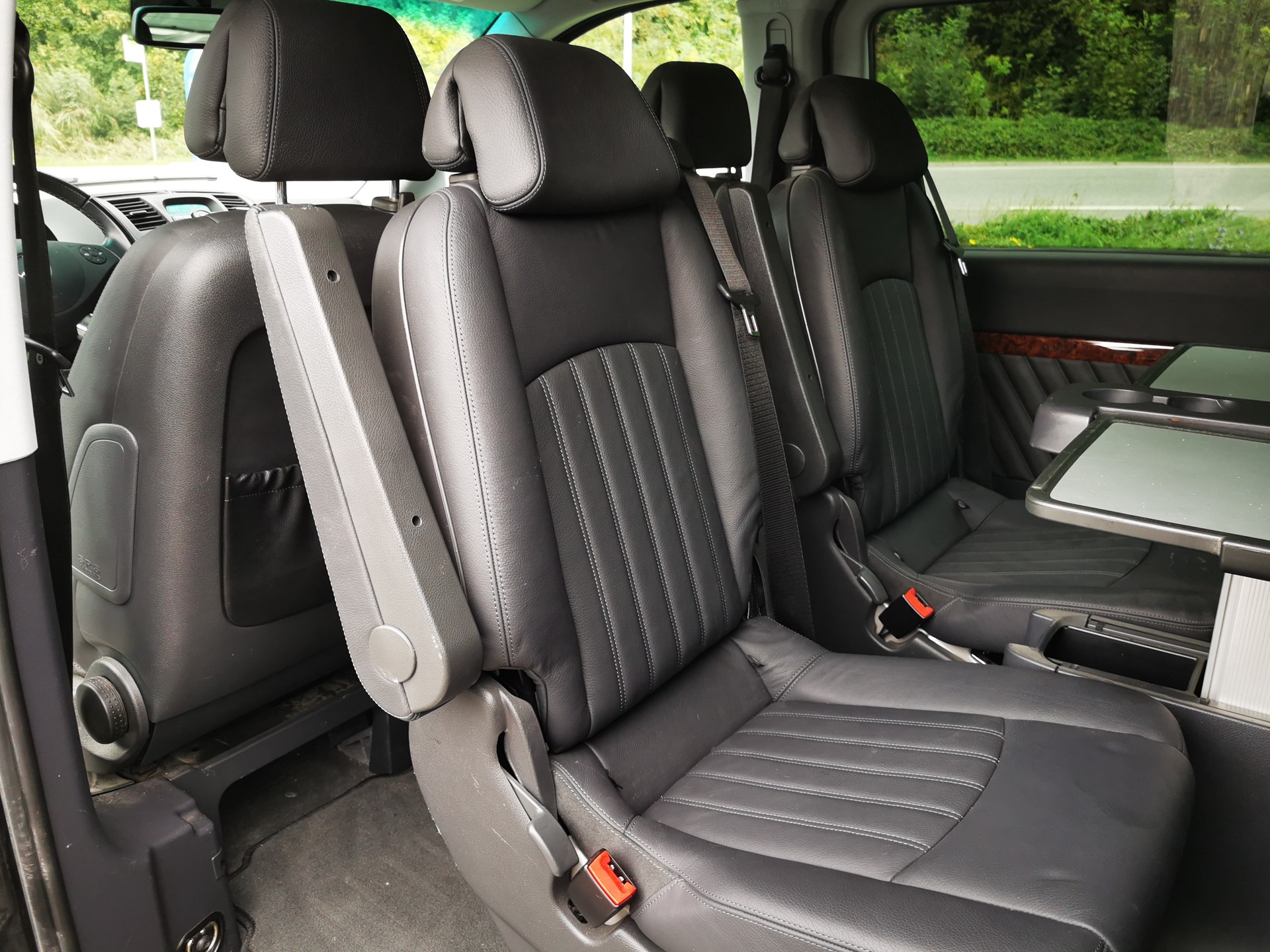 MERCEDES-BENZ Viano 2.2 CDI Blue Efficiency Ambiente L 4Matic A-image-9