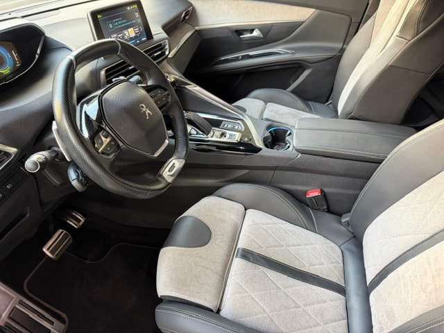 PEUGEOT 3008 300e Hybrid4 GT Line GT Line EAT8-image-7