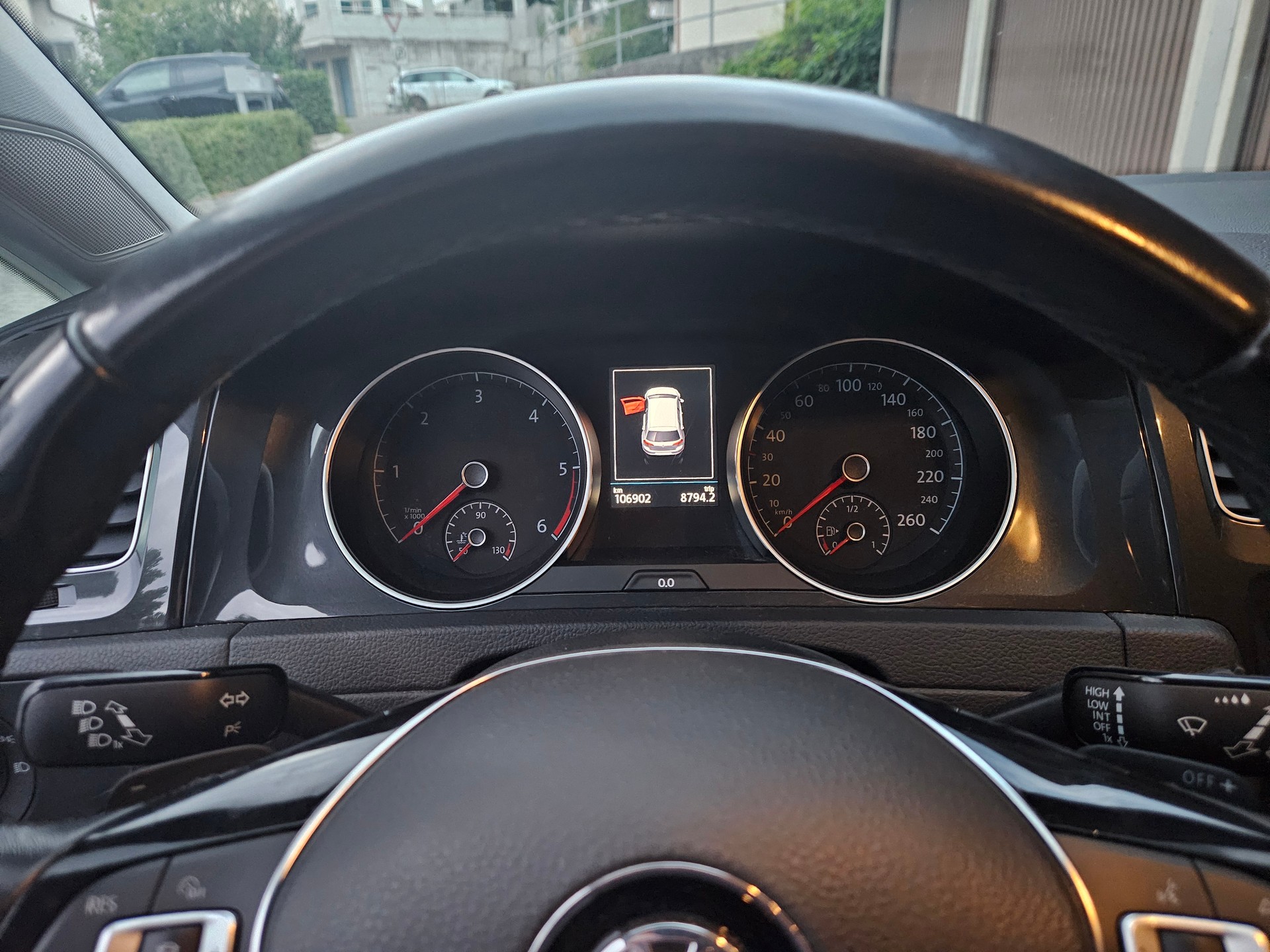 VW 2.0 TDI Comfortline DSG-image-4