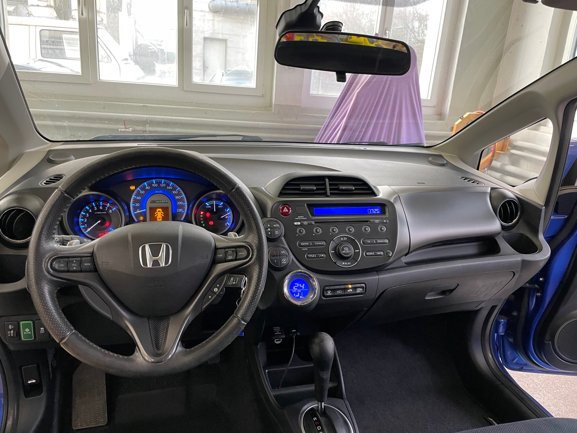 HONDA 1.3i Hybrid Elegance-image-3