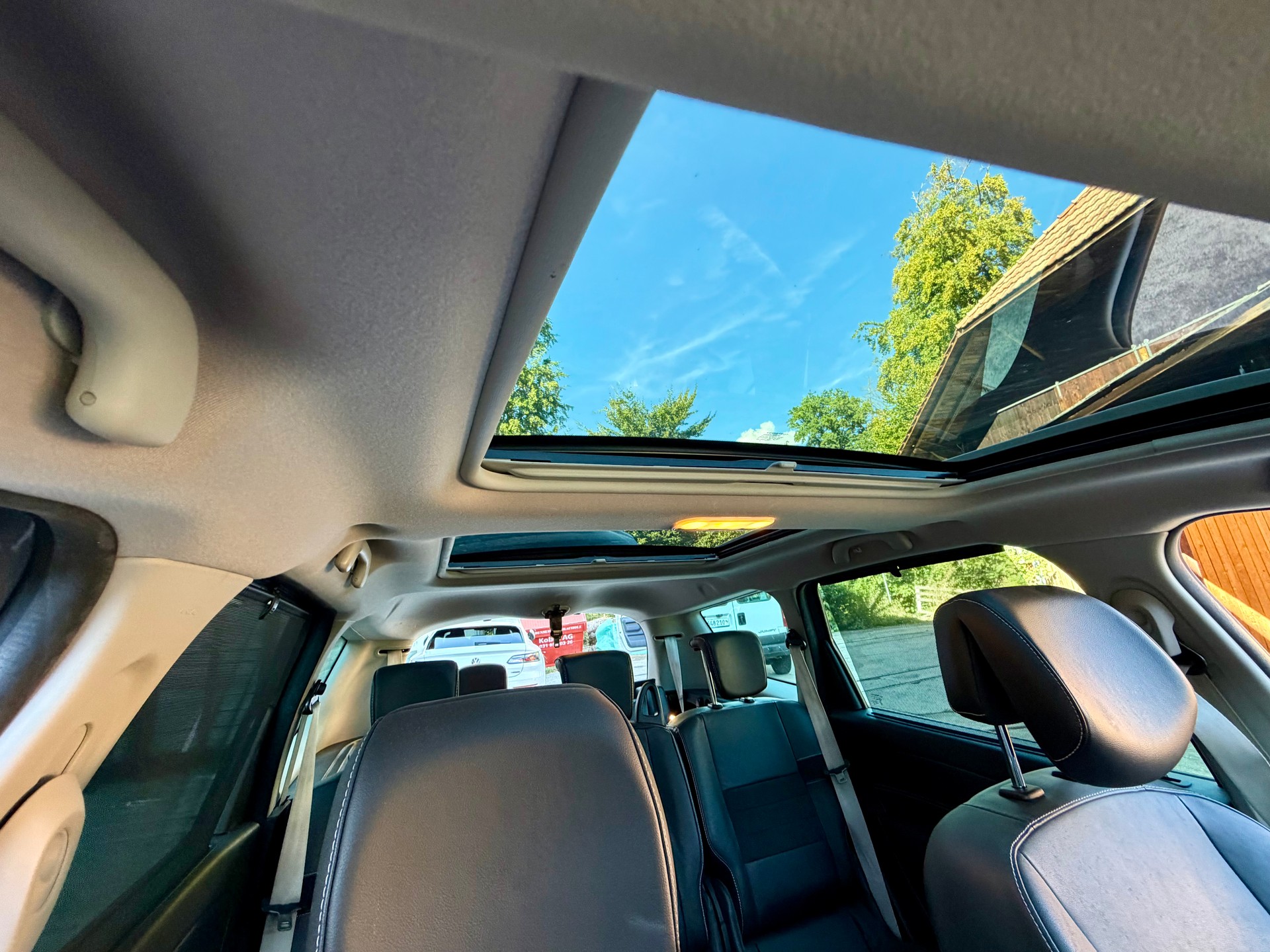 RENAULT Grand Scénic 1.5 dCi Automat, 7 Plãtze, Leder, Kamera, Panorama-image-24