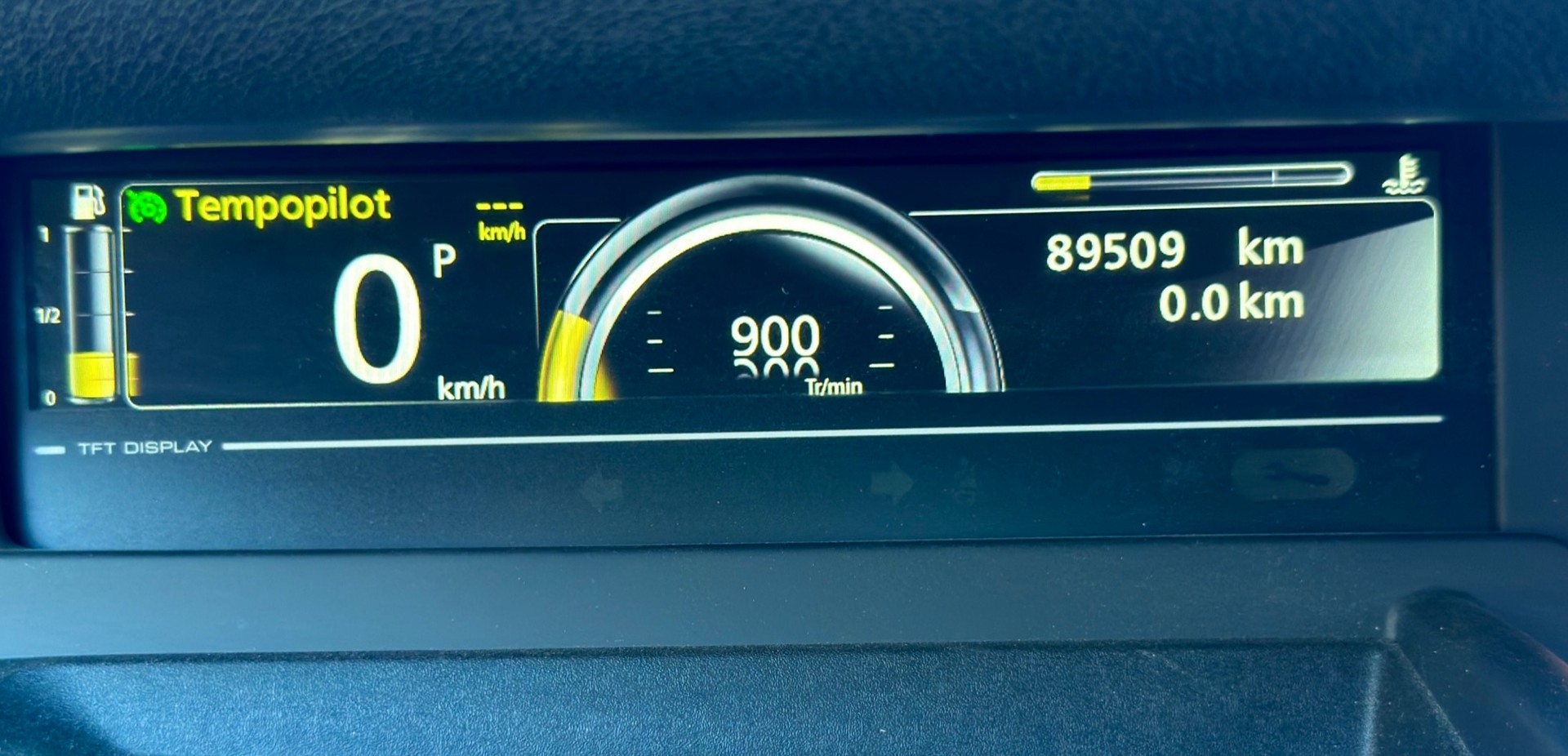 RENAULT Grand Scénic 1.5 dCi Automat, 7 Plãtze, Leder, Kamera, Panorama-image-21