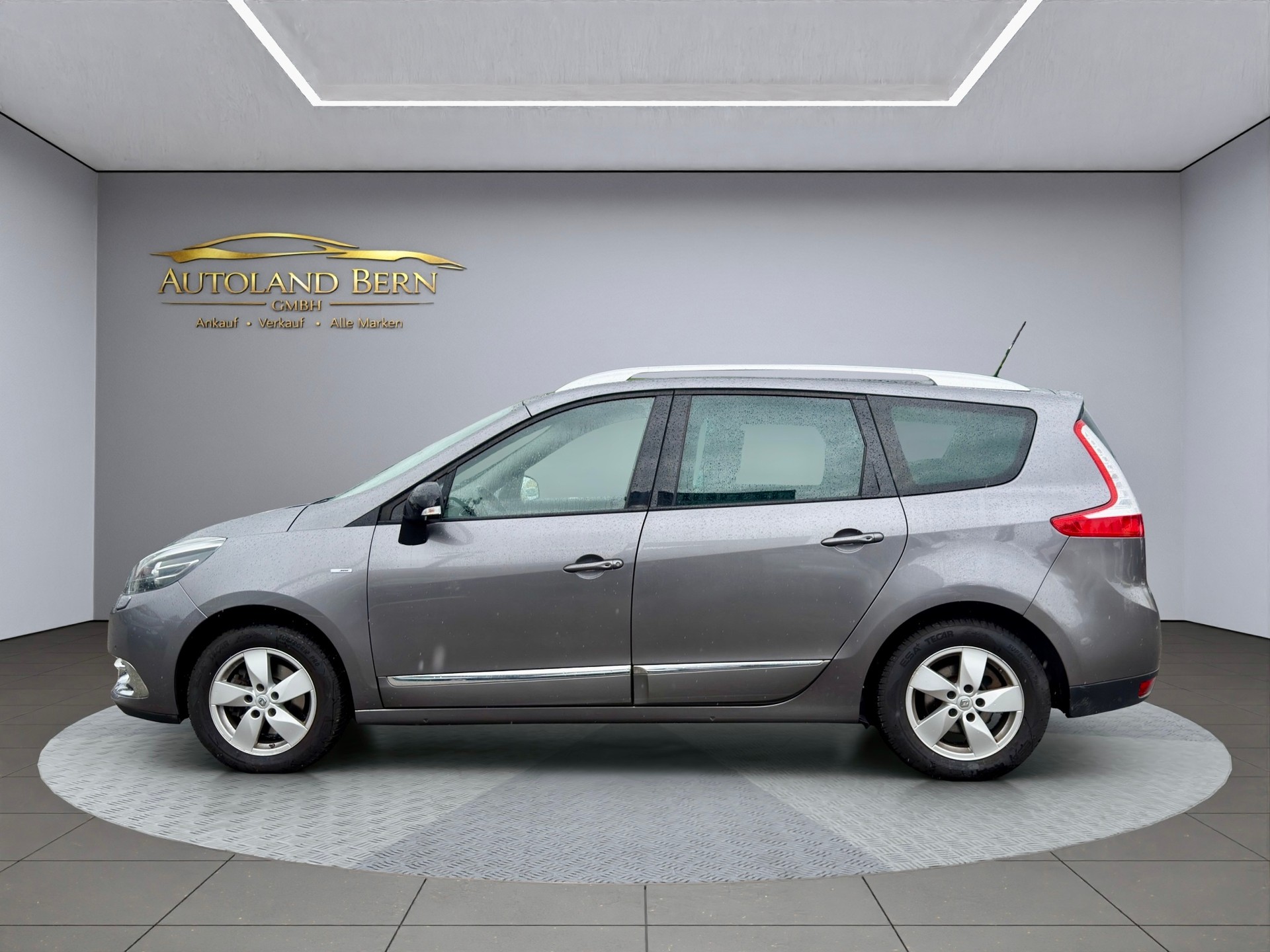 RENAULT Grand Scénic 1.5 dCi Automat, 7 Plãtze, Leder, Kamera, Panorama-image-4
