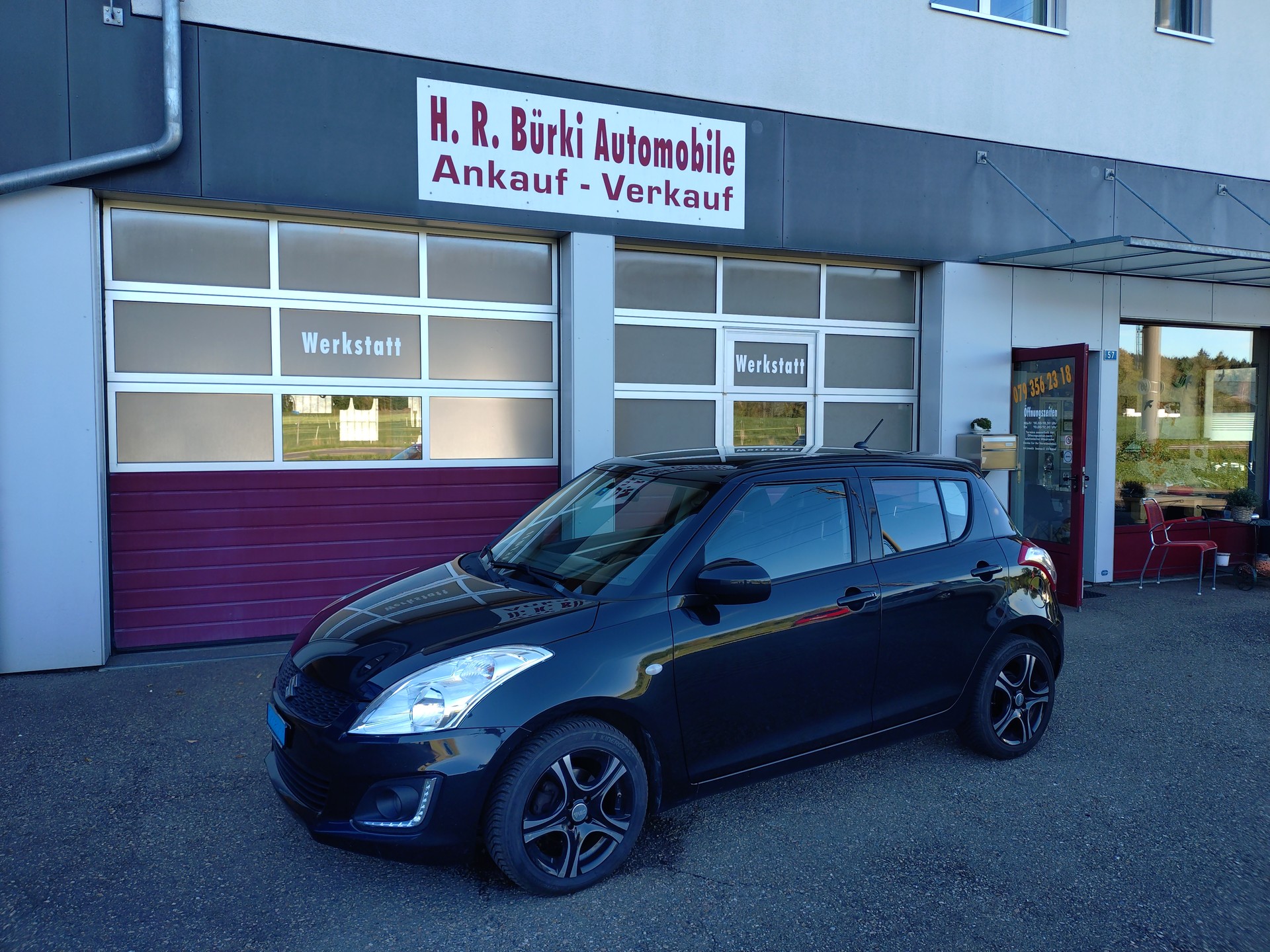 SUZUKI Swift 1.2i 16V Compact+ Automatic-image-0