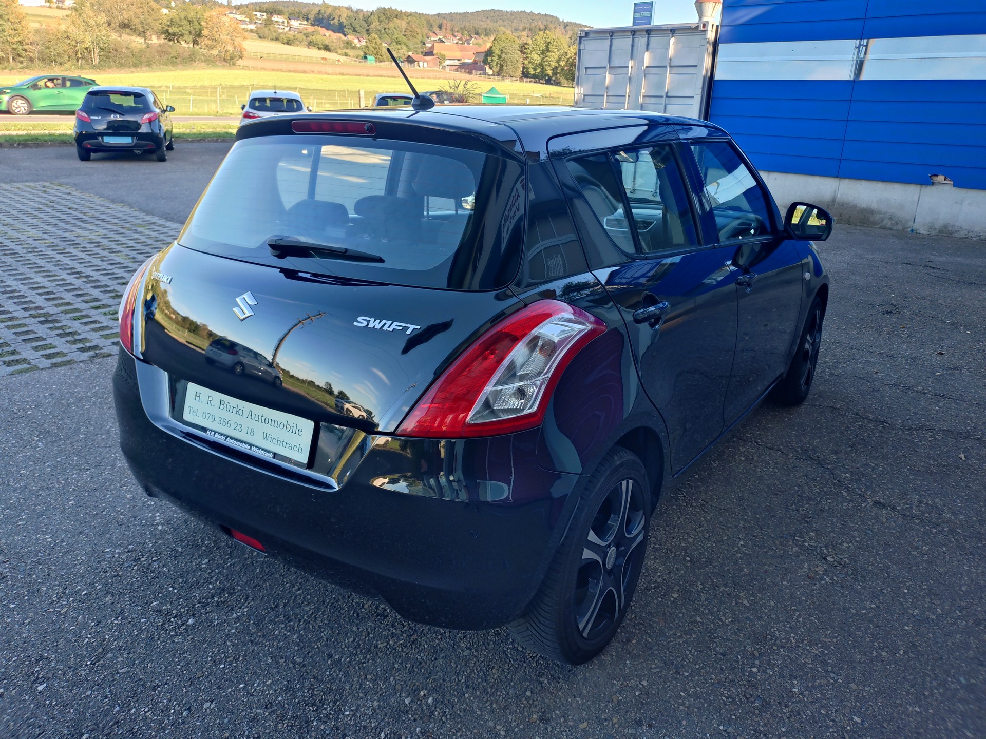 SUZUKI Swift 1.2i 16V Compact+ Automatic-image-6