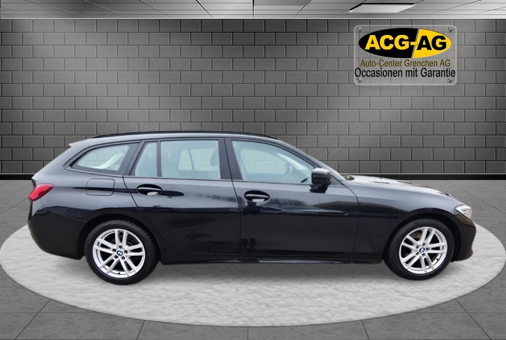 BMW 320d xDrive Touring Steptronic ** Gr-Navi ** RF-Kamera ** Totwinkel-Assistent ** Sitzheizung ** PDC V+H ** Ab MFK & Service-image-5
