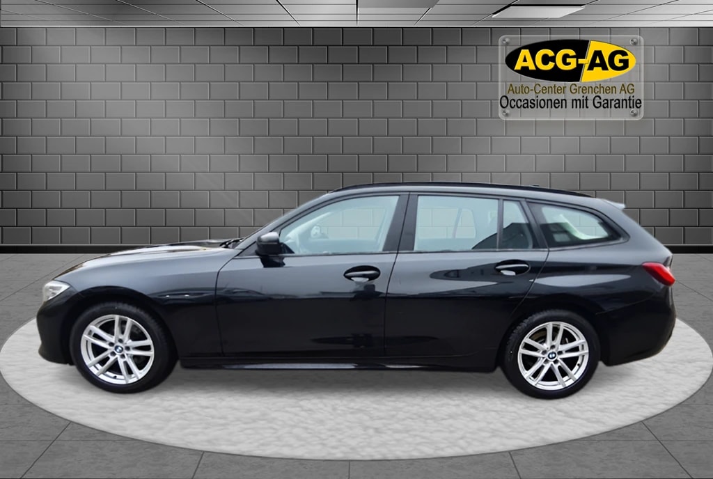 BMW 320d xDrive Touring Steptronic ** Gr-Navi ** RF-Kamera ** Totwinkel-Assistent ** Sitzheizung ** PDC V+H ** Ab MFK & Service-image-3