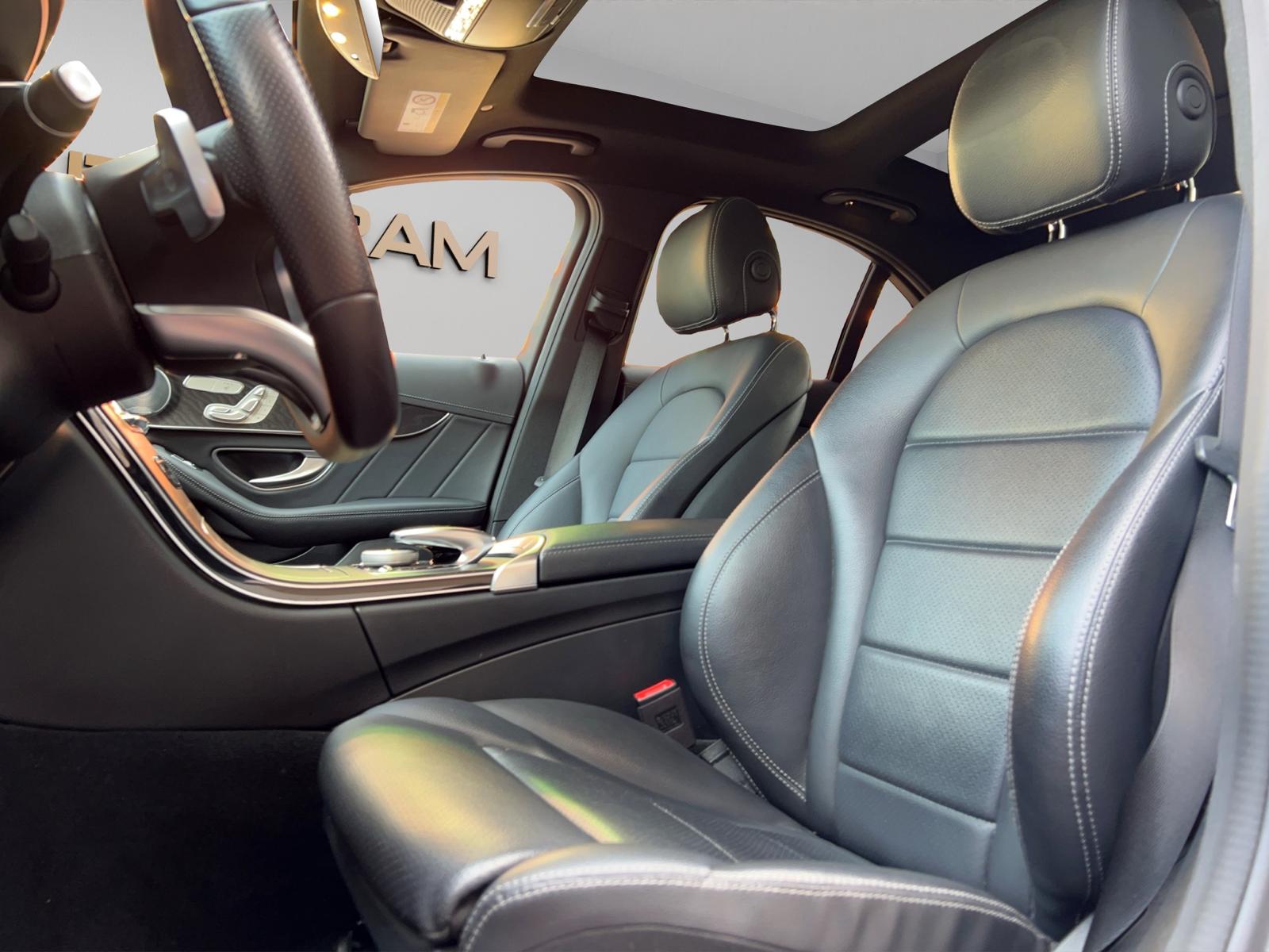 MERCEDES-BENZ C 300 d AMG Line 4Matic 9G-Tronic-image-11