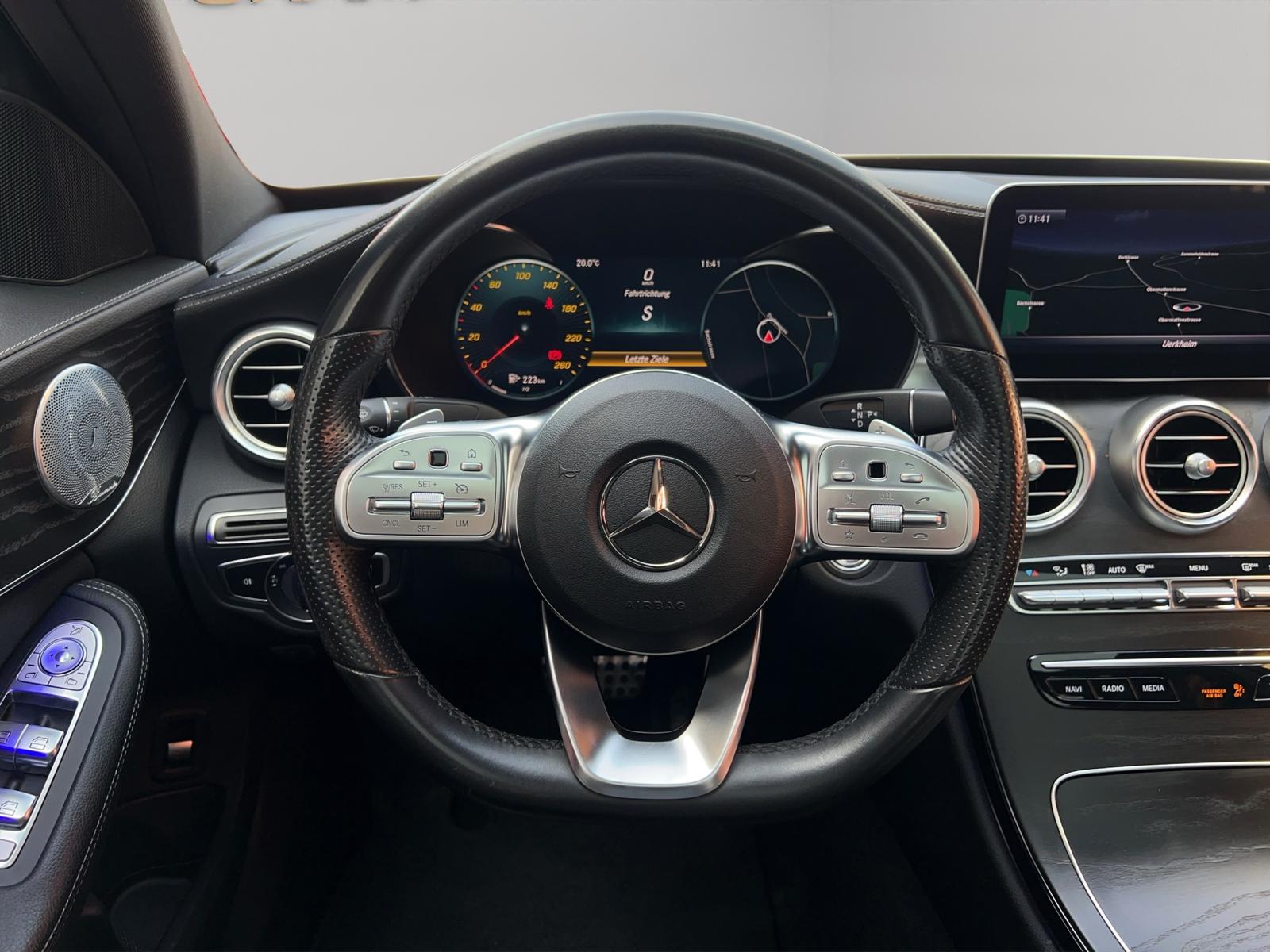 MERCEDES-BENZ C 300 d AMG Line 4Matic 9G-Tronic-image-14
