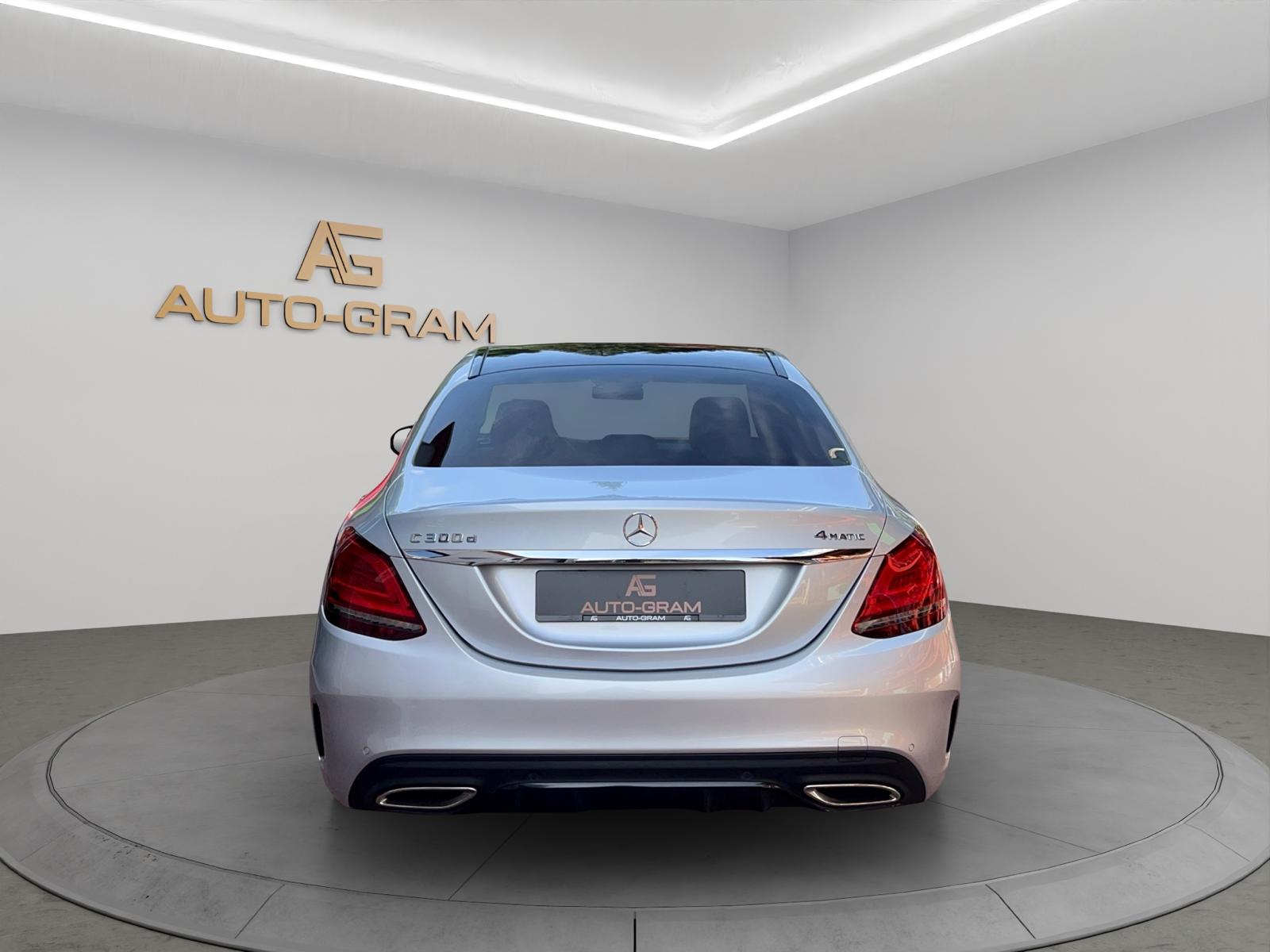 MERCEDES-BENZ C 300 d AMG Line 4Matic 9G-Tronic-image-3