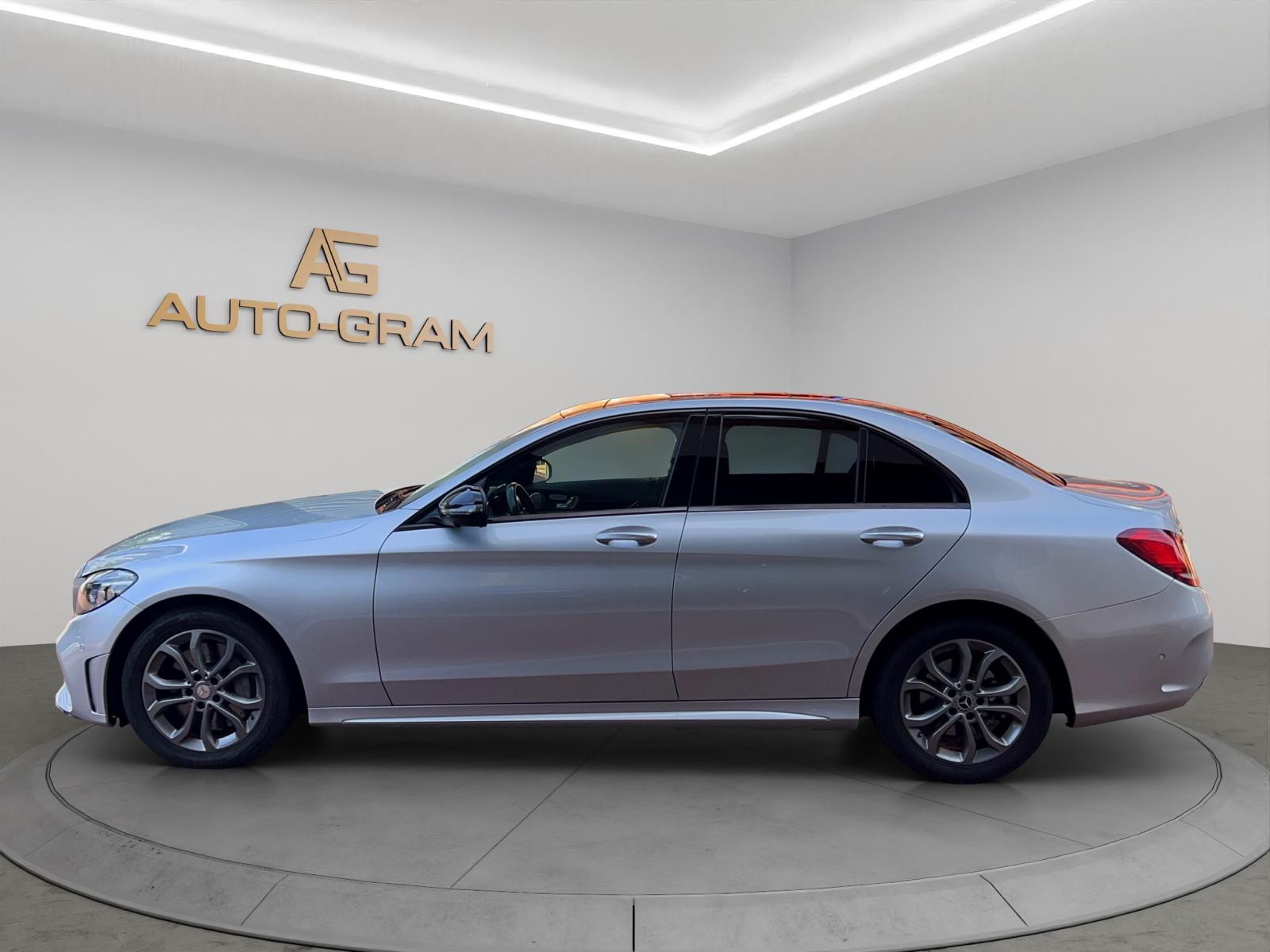 MERCEDES-BENZ C 300 d AMG Line 4Matic 9G-Tronic-image-1