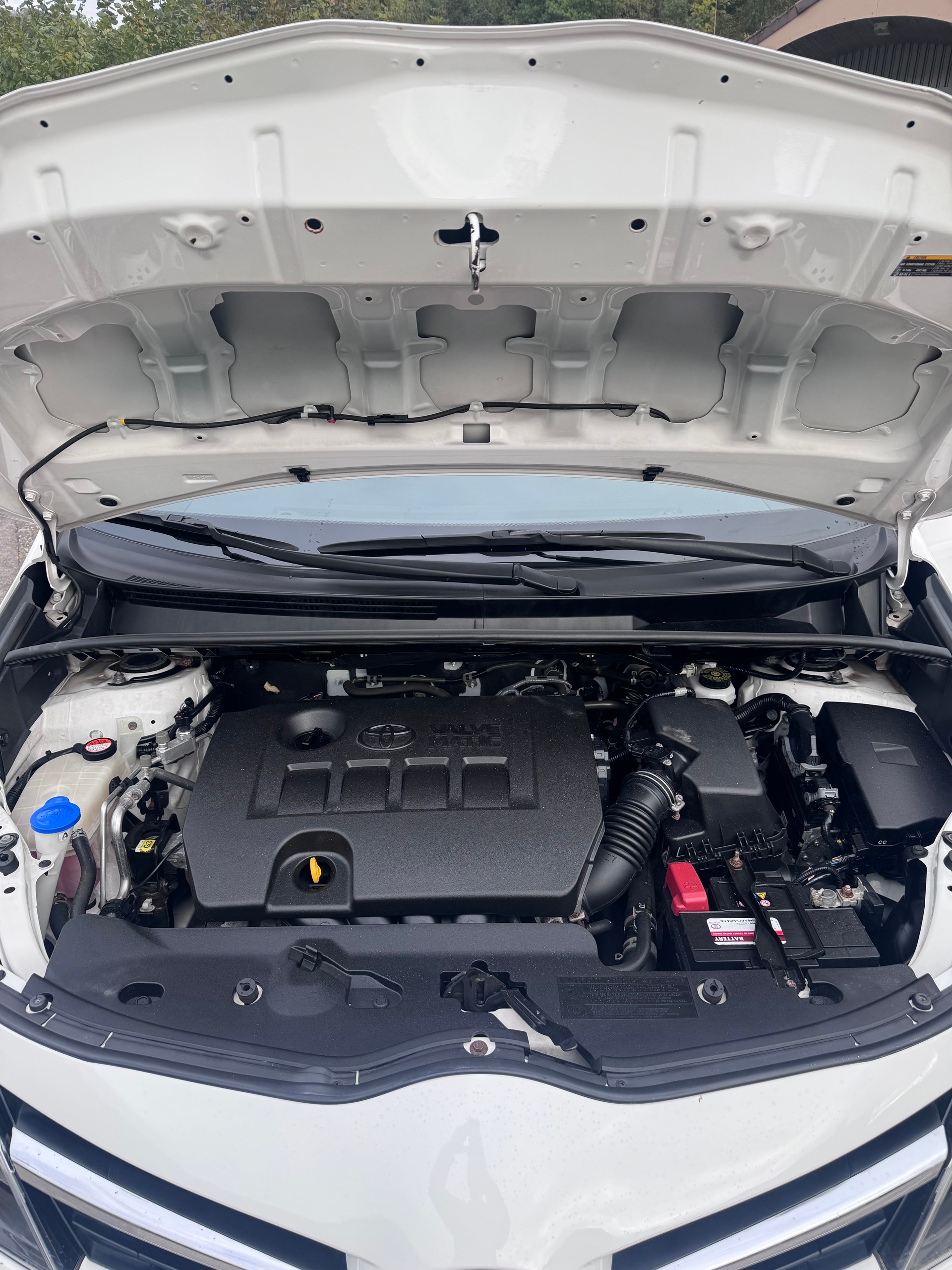 TOYOTA Verso 1.8 Swiss Trend Multidrive S-image-14