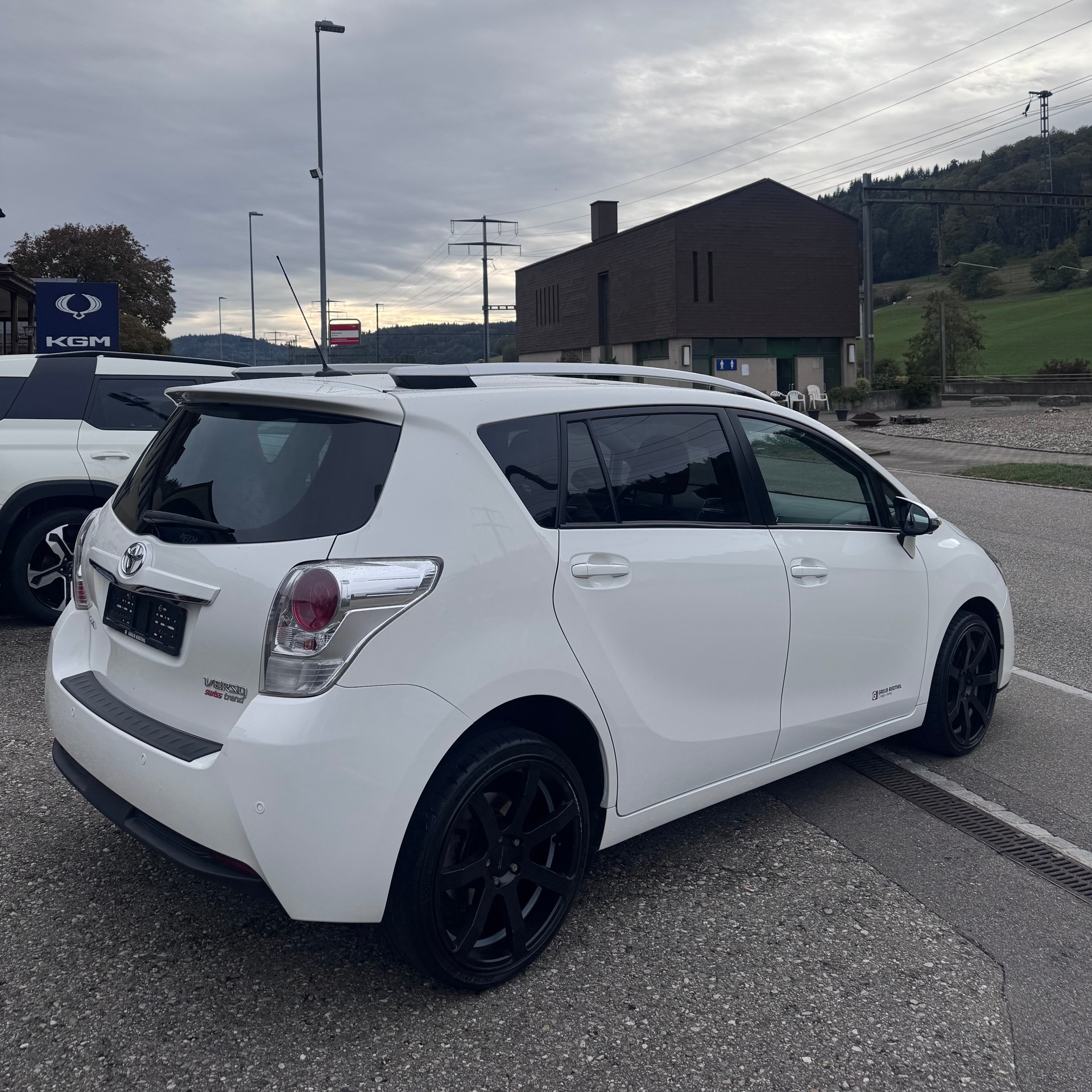 TOYOTA Verso 1.8 Swiss Trend Multidrive S-image-4