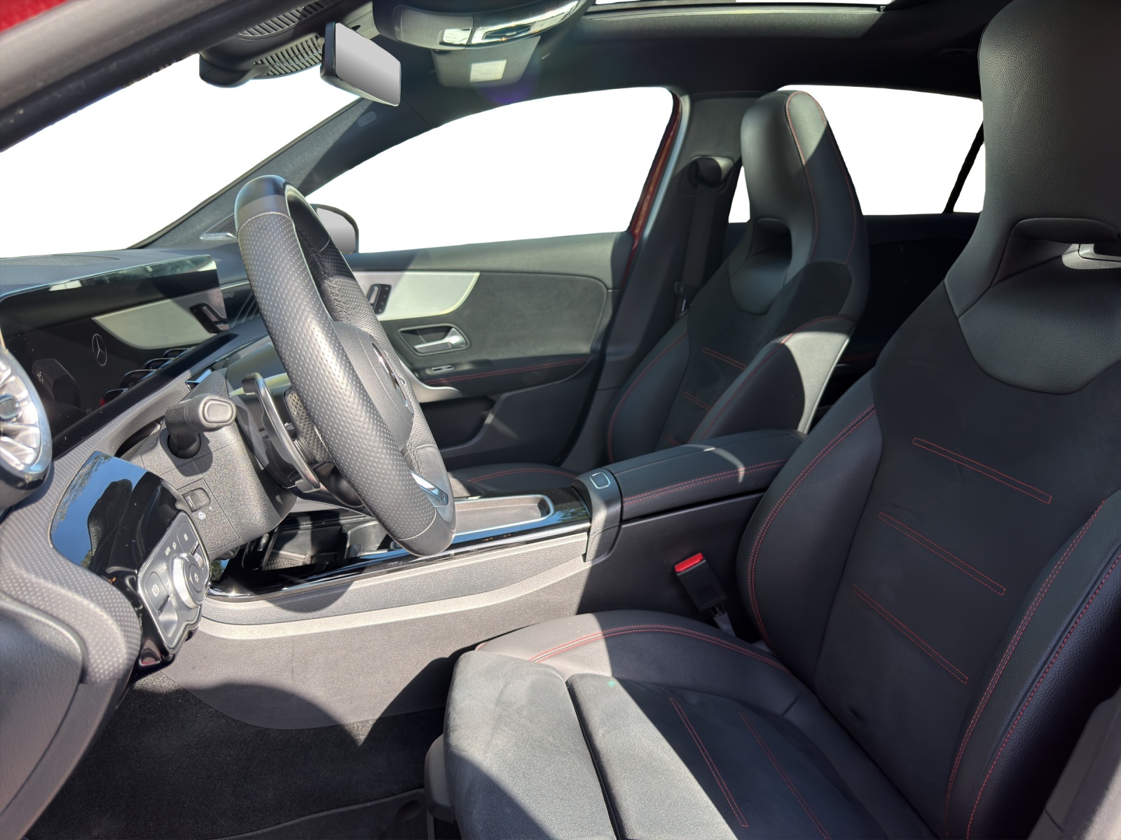 MERCEDES-BENZ A AMG 35 4Matic 8G-DCT-image-11