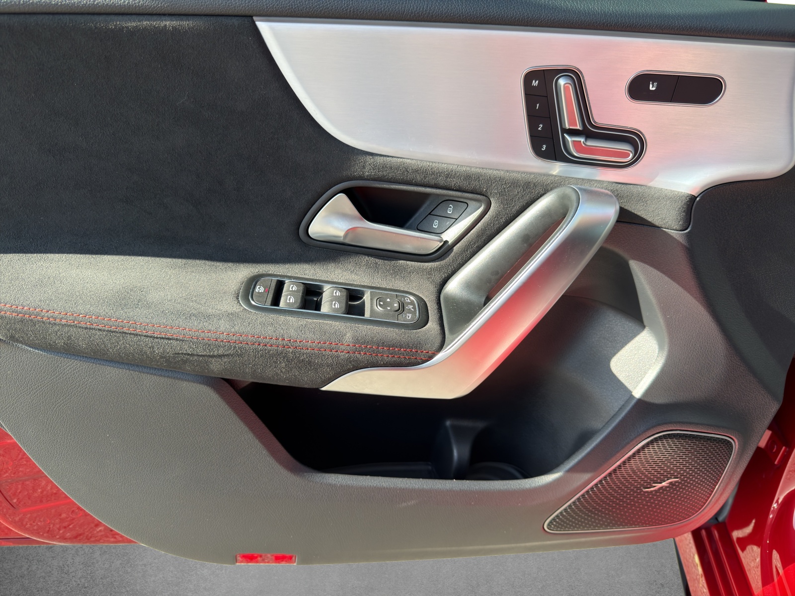 MERCEDES-BENZ A AMG 35 4Matic 8G-DCT-image-15