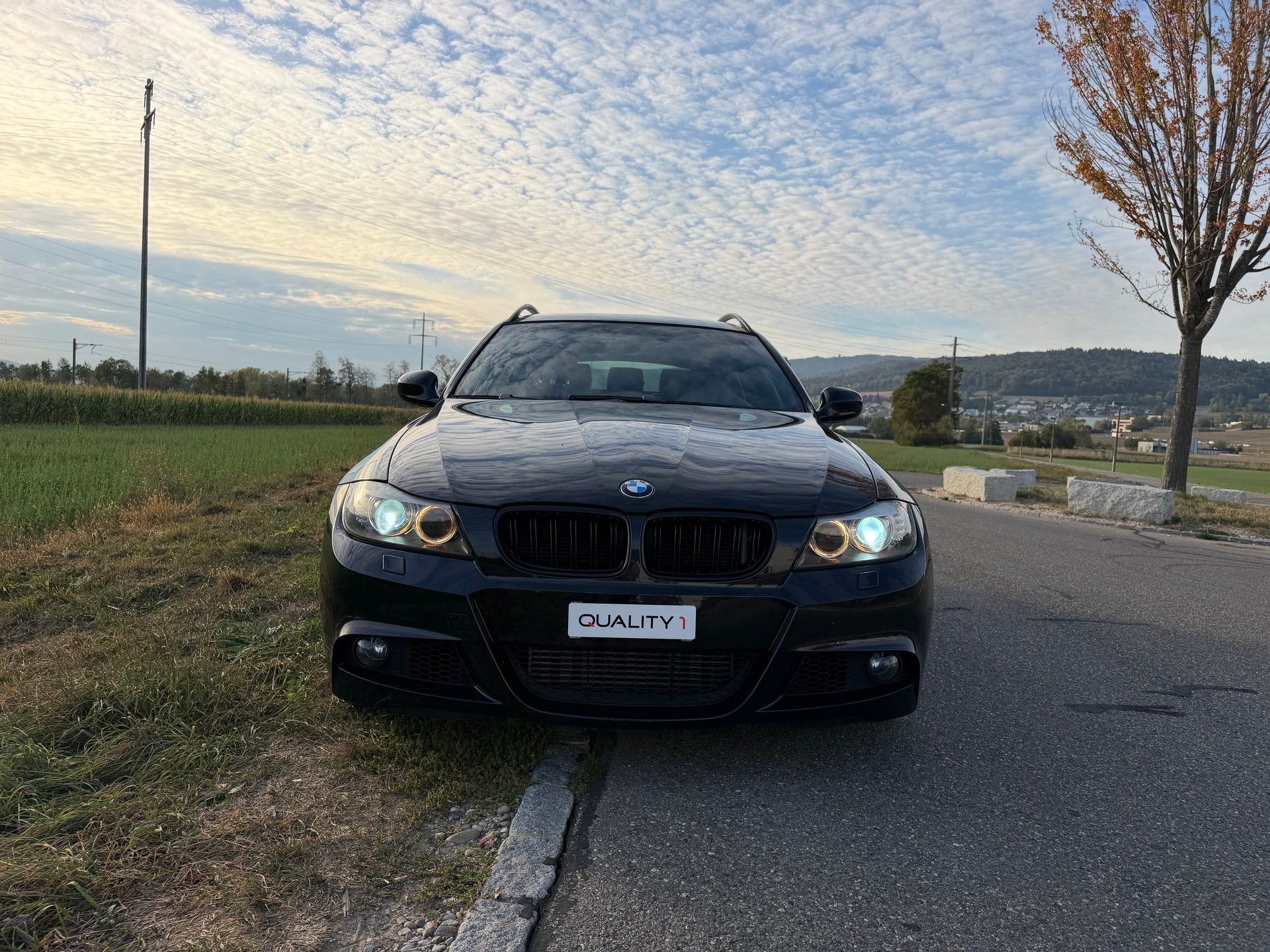 BMW 335i XDrive Touring Steptronic *M-Sportpaket*-image-2