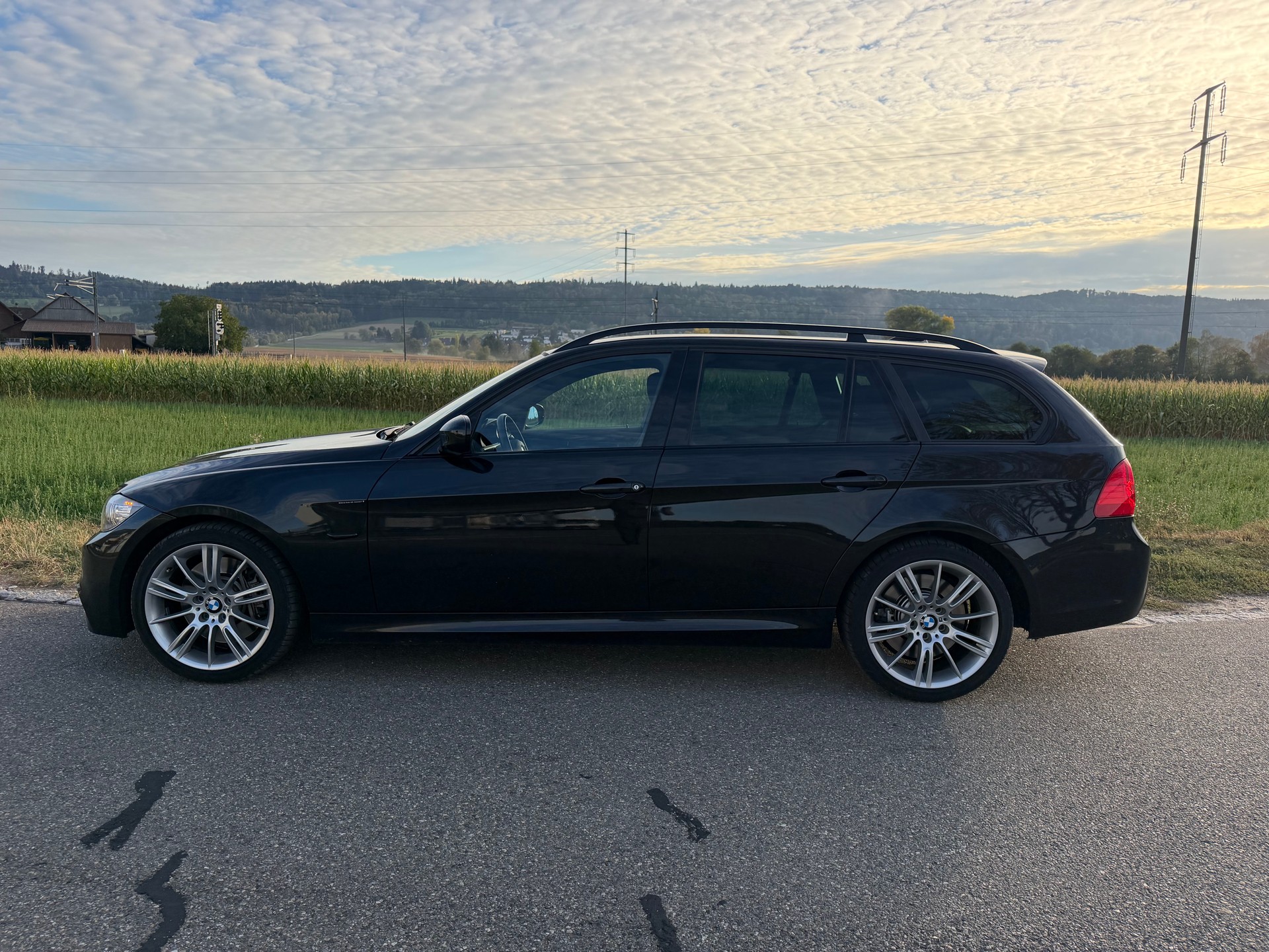 BMW 335i XDrive Touring Steptronic *M-Sportpaket*-image-7
