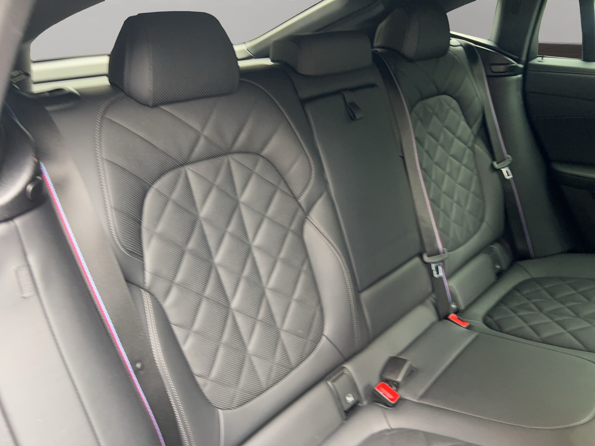BMW X6 xDrive 48V 40d M Sport Pro Steptronic-image-21
