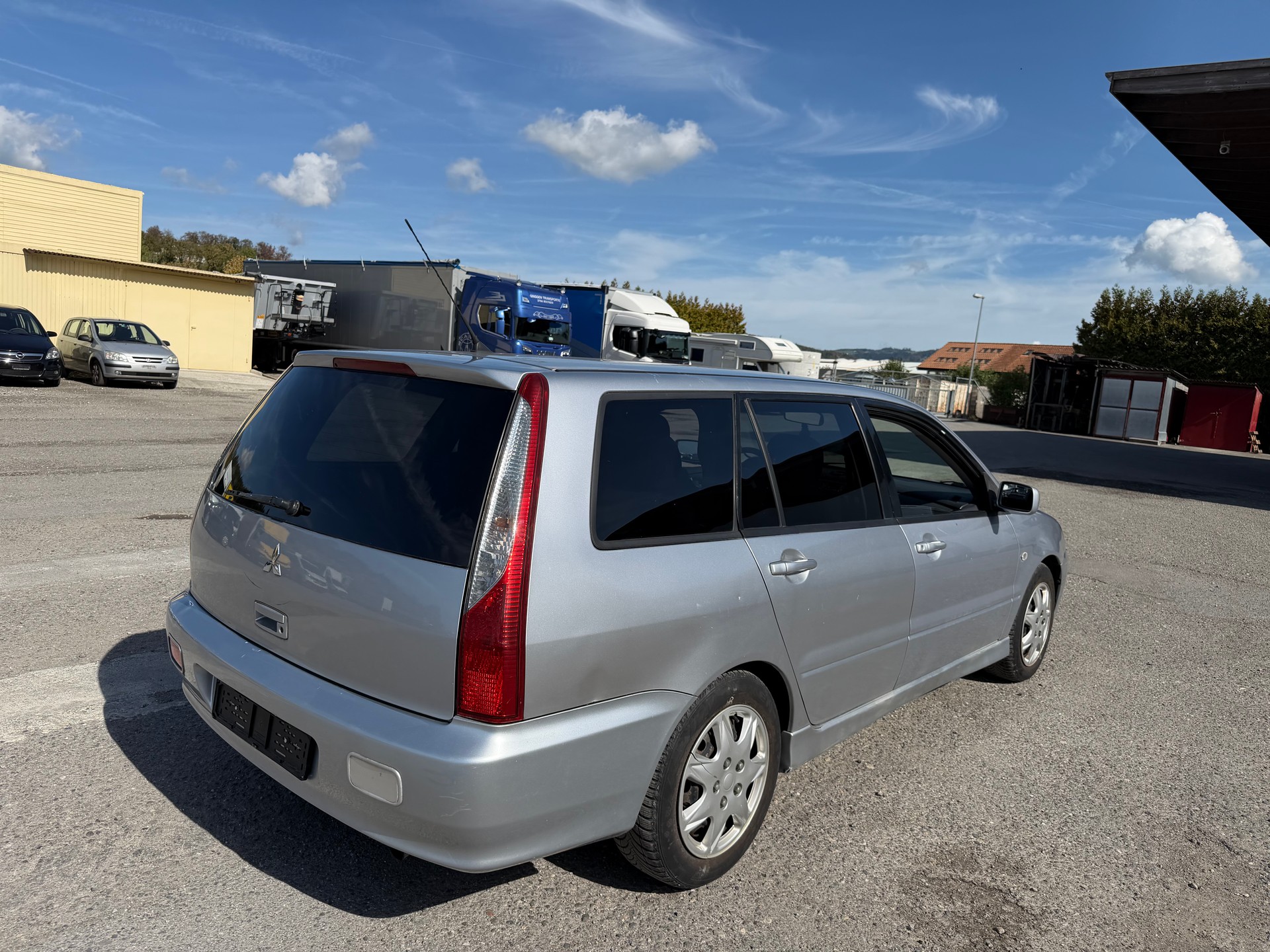 MITSUBISHI Lancer 2.0 Intense (Sport) Wagon-image-4
