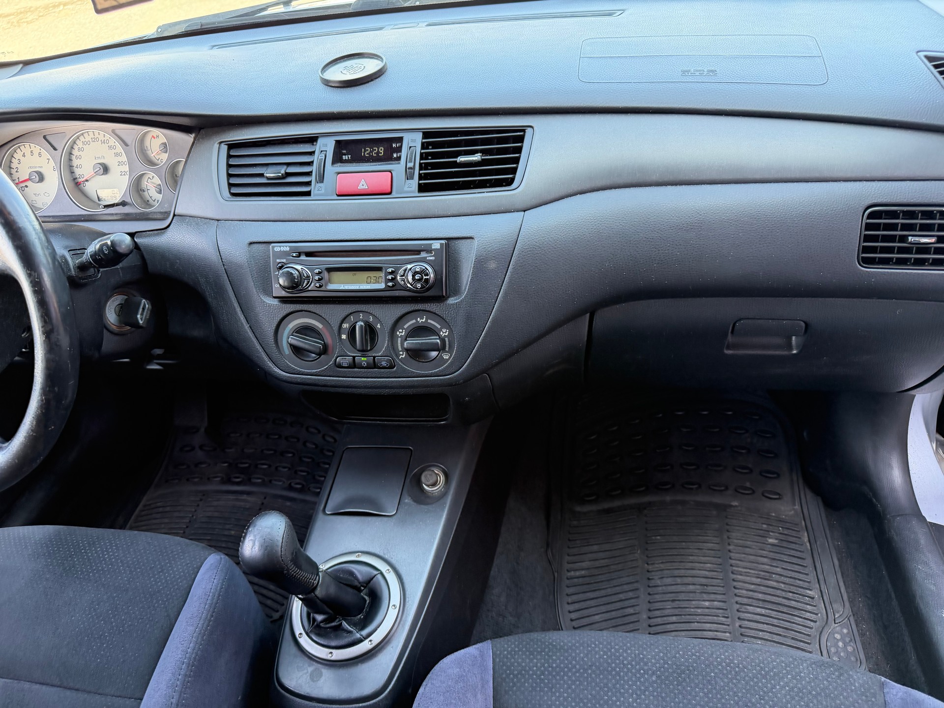 MITSUBISHI Lancer 2.0 Intense (Sport) Wagon-image-8
